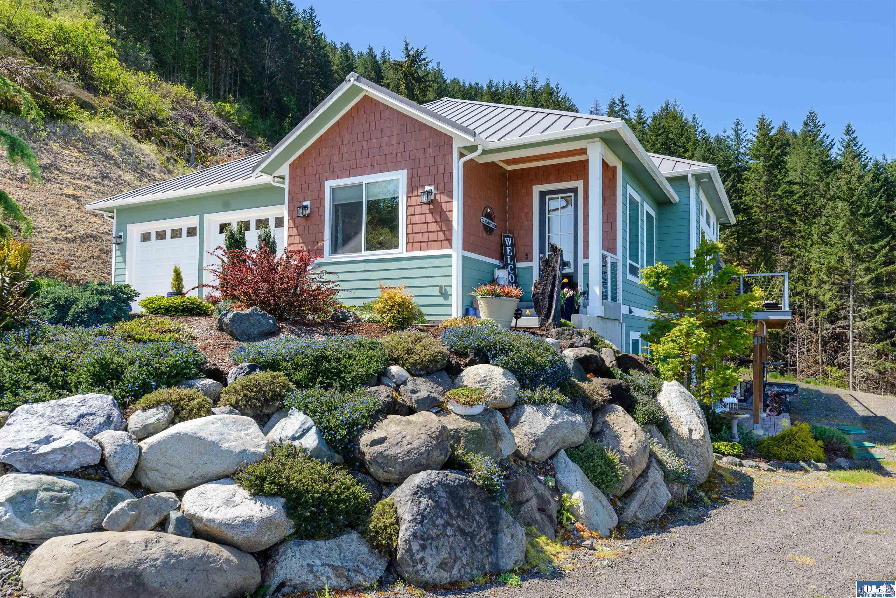 Sequim, Washington, 98382, United States, 4 Bedrooms Bedrooms, ,5 BathroomsBathrooms,Residential,Active,2043831