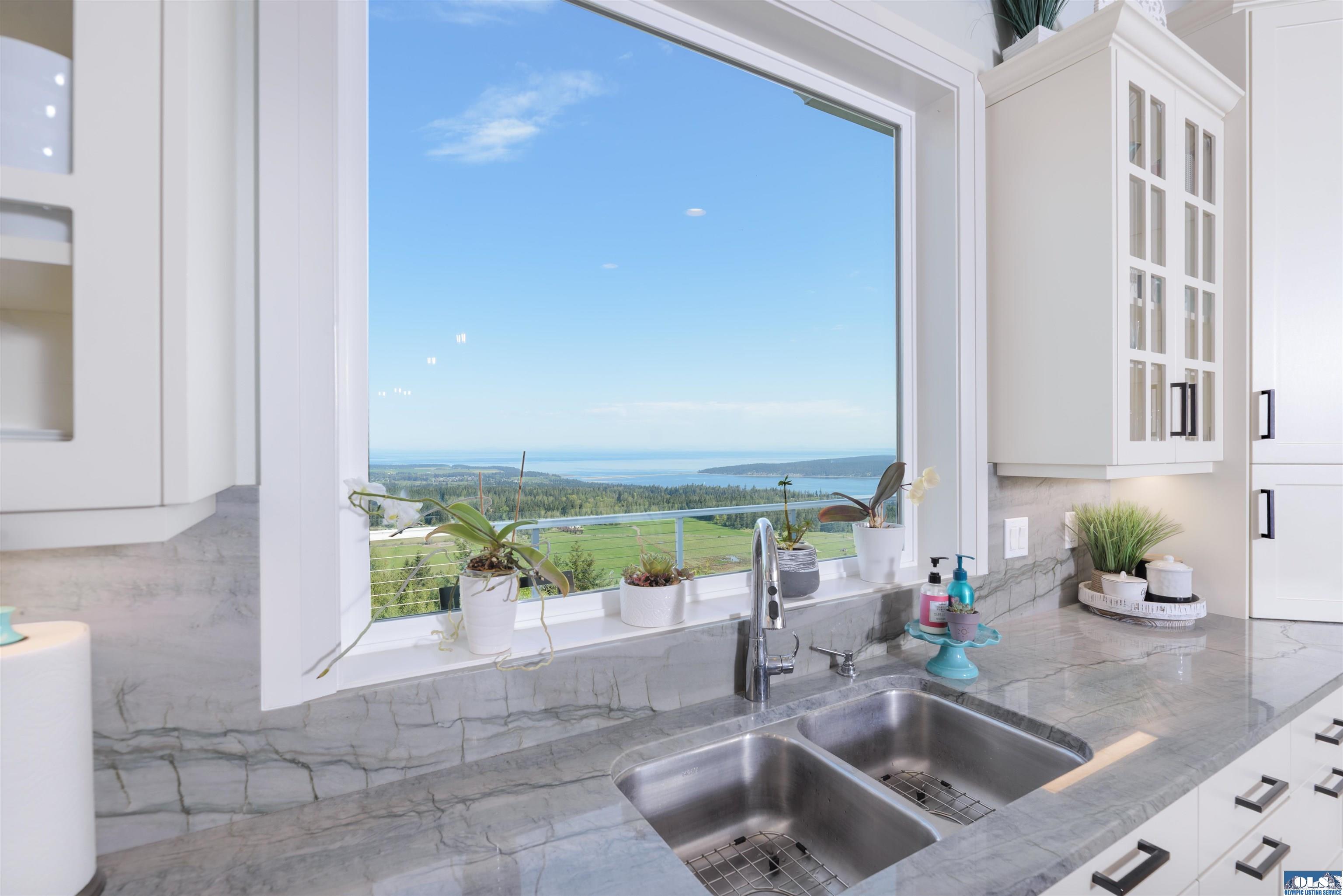 Sequim, Washington, 98382, United States, 4 Bedrooms Bedrooms, ,5 BathroomsBathrooms,Residential,Active,2043831