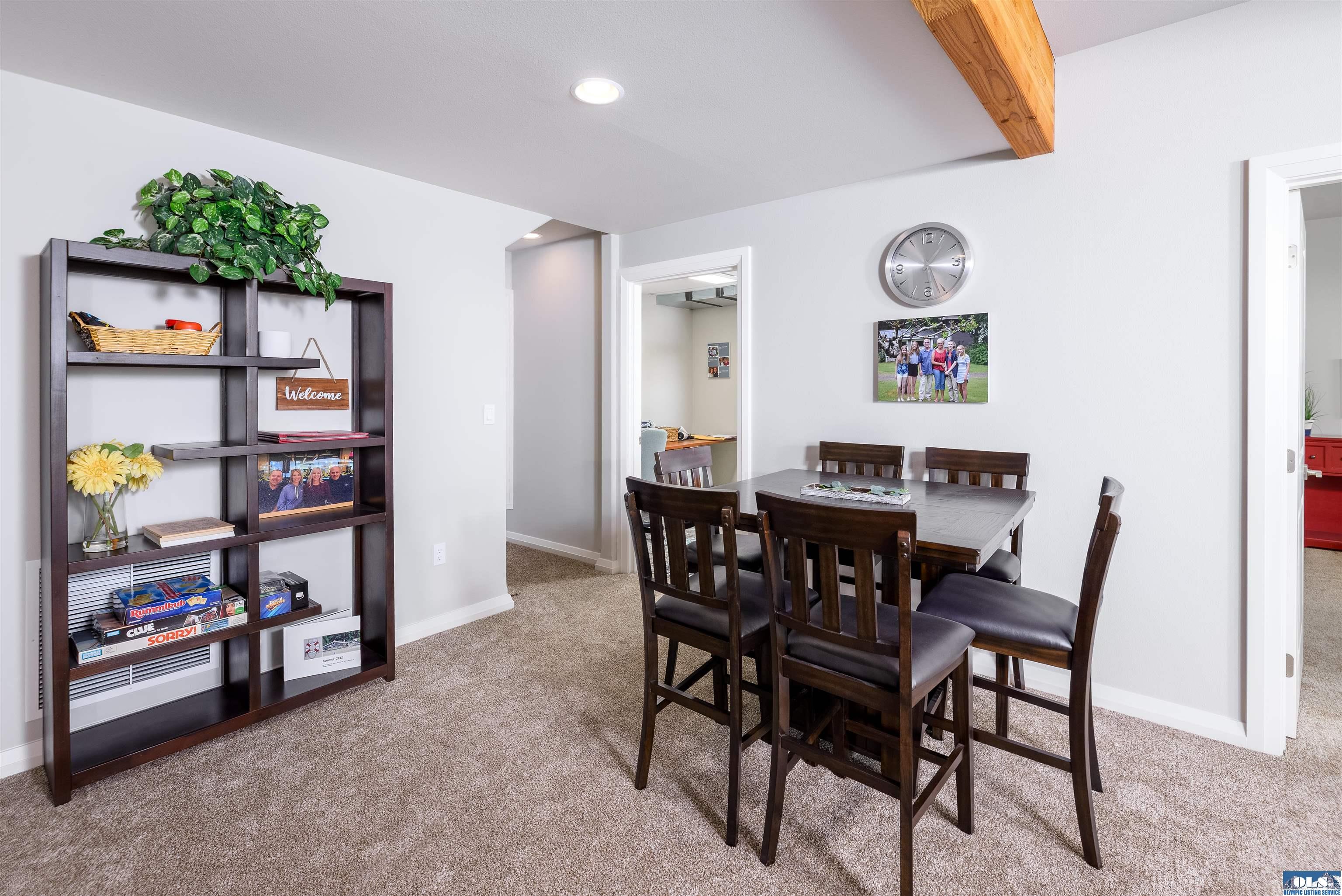 Sequim, Washington, 98382, United States, 4 Bedrooms Bedrooms, ,5 BathroomsBathrooms,Residential,Active,2043831