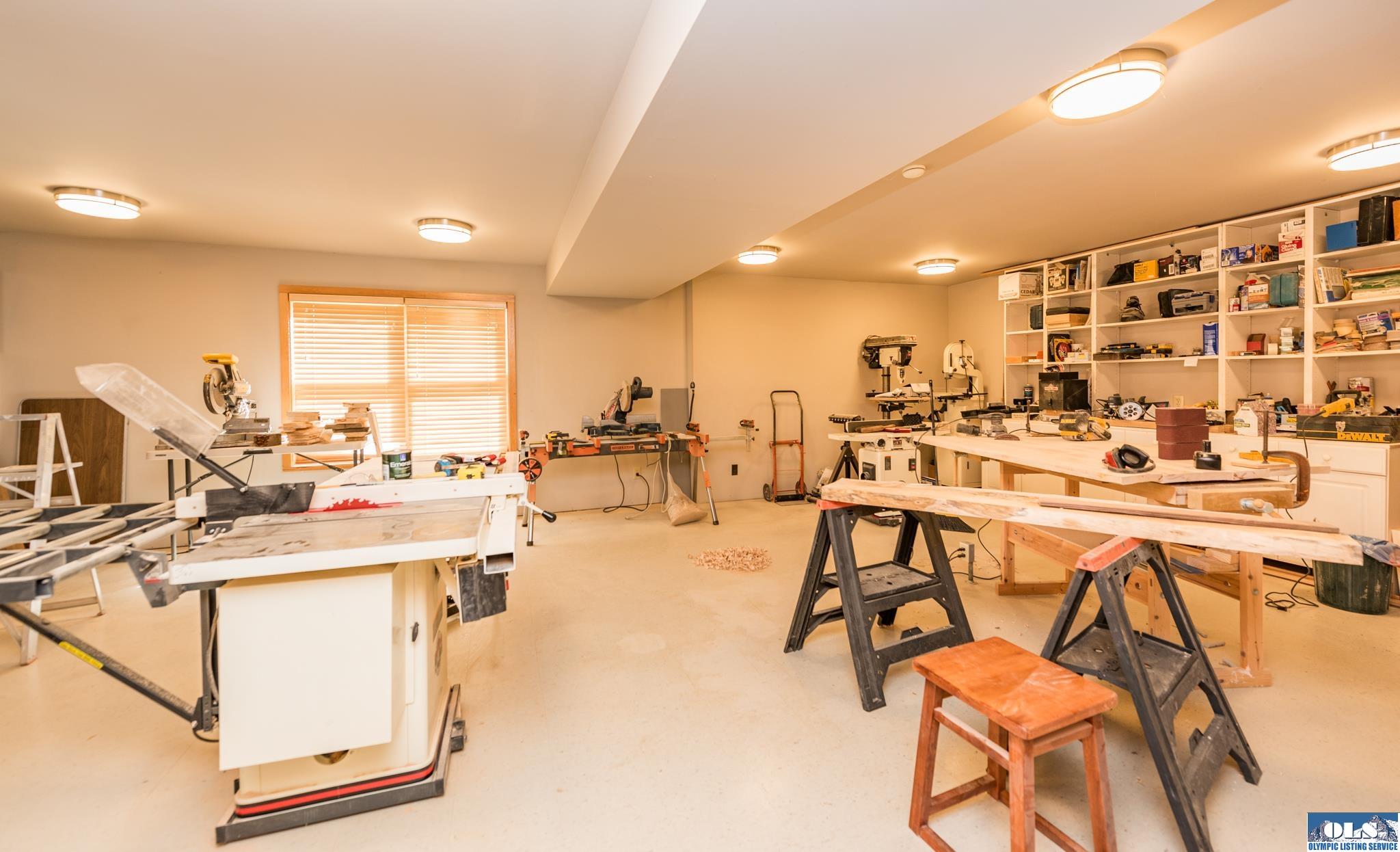 Port Angeles, Washington, 98362, United States, 3 Bedrooms Bedrooms, ,4 BathroomsBathrooms,Residential,Active,2015422
