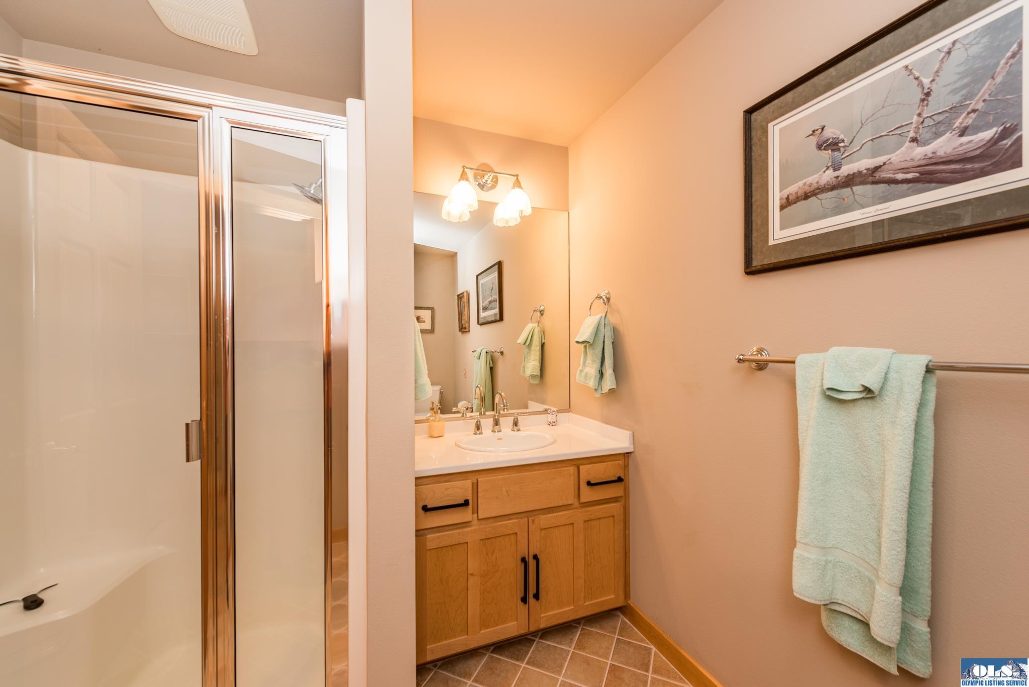 Port Angeles, Washington, 98362, United States, 3 Bedrooms Bedrooms, ,4 BathroomsBathrooms,Residential,Active,2015422