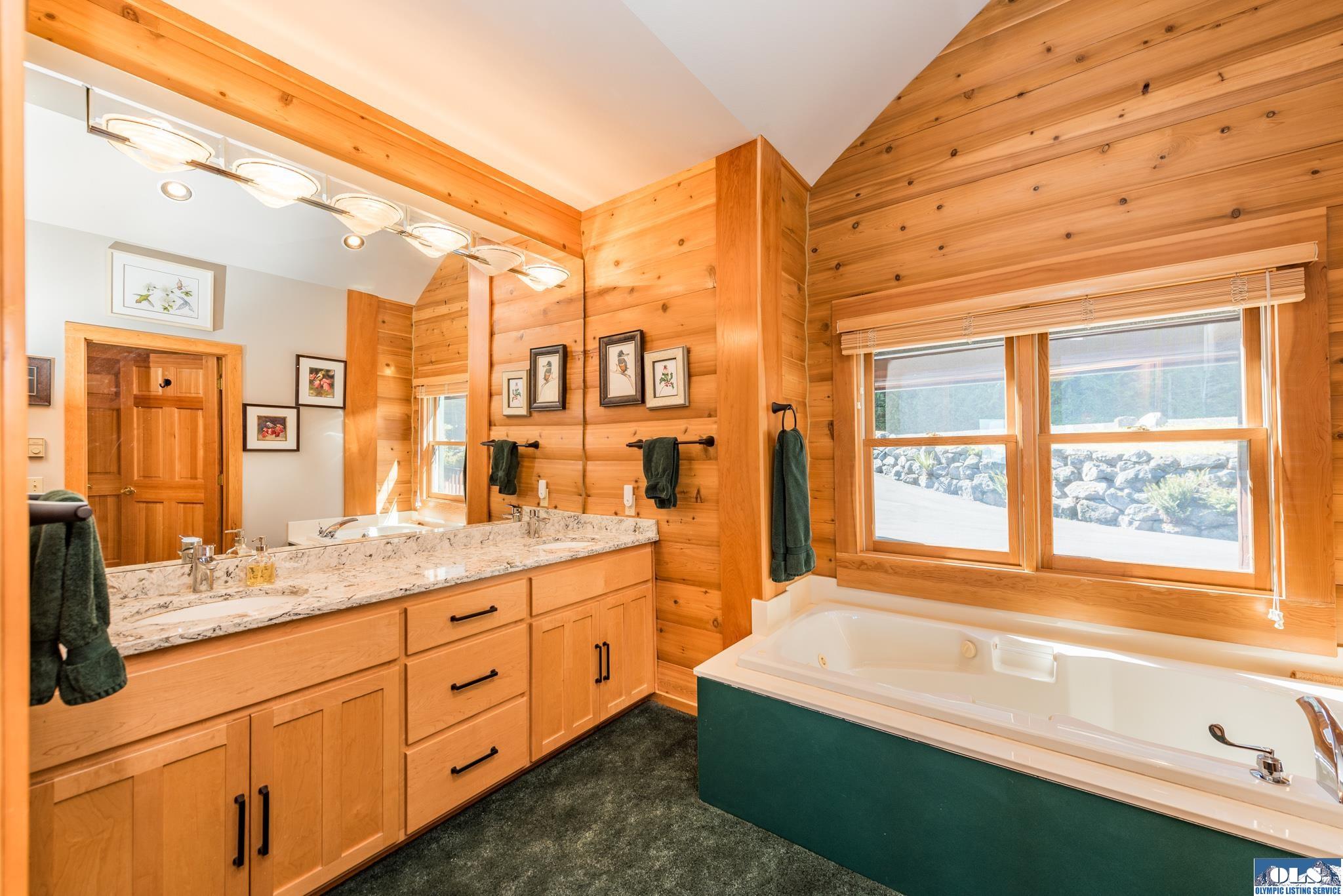 Port Angeles, Washington, 98362, United States, 3 Bedrooms Bedrooms, ,4 BathroomsBathrooms,Residential,Active,2015422