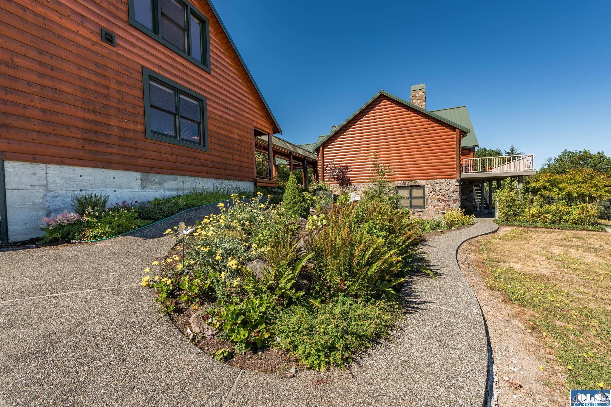 Port Angeles, Washington, 98362, United States, 3 Bedrooms Bedrooms, ,4 BathroomsBathrooms,Residential,Active,2015422