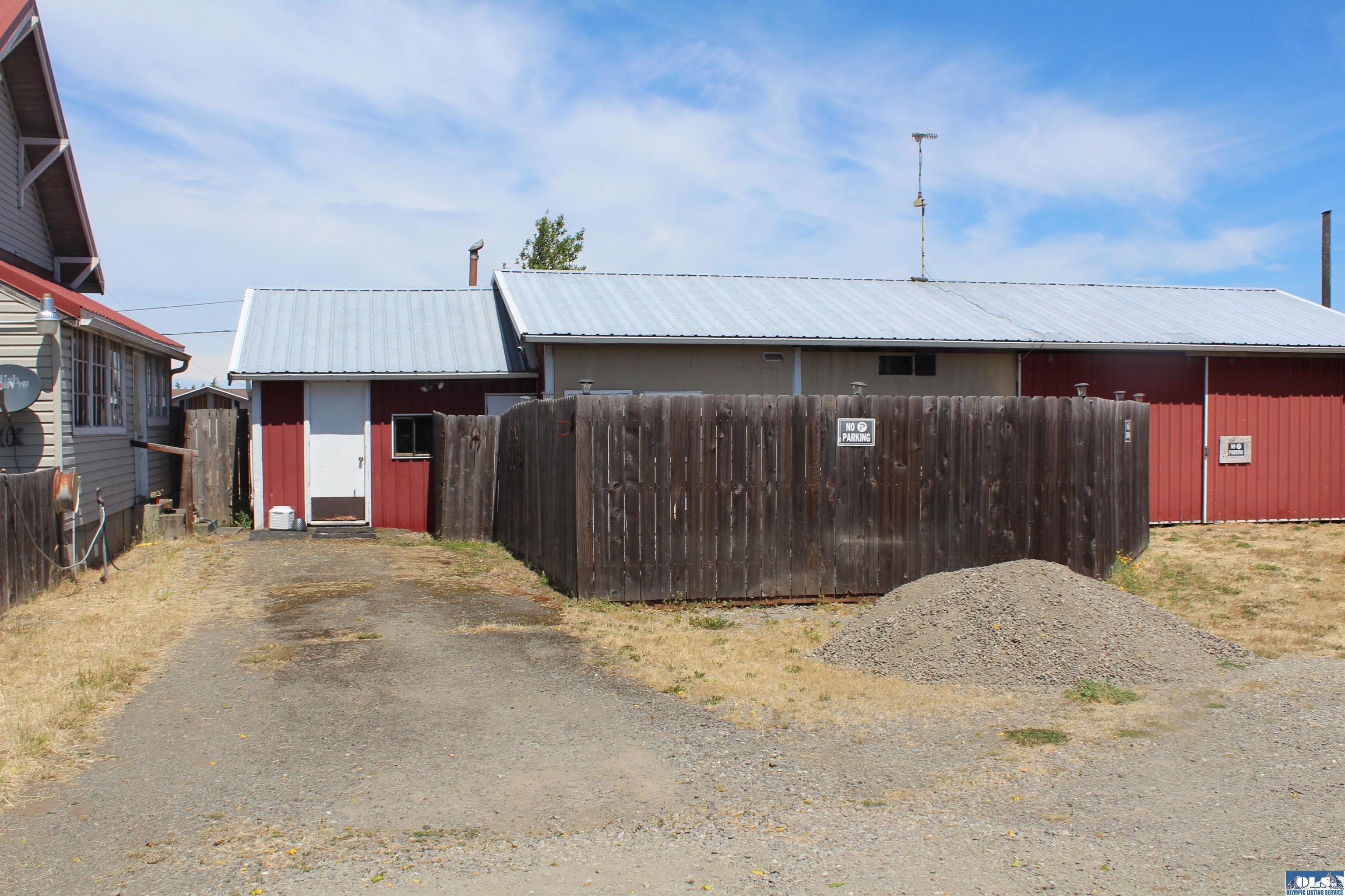 Sequim, Washington, 98382, United States, 3 Bedrooms Bedrooms, ,2 BathroomsBathrooms,Residential,Active,2044143
