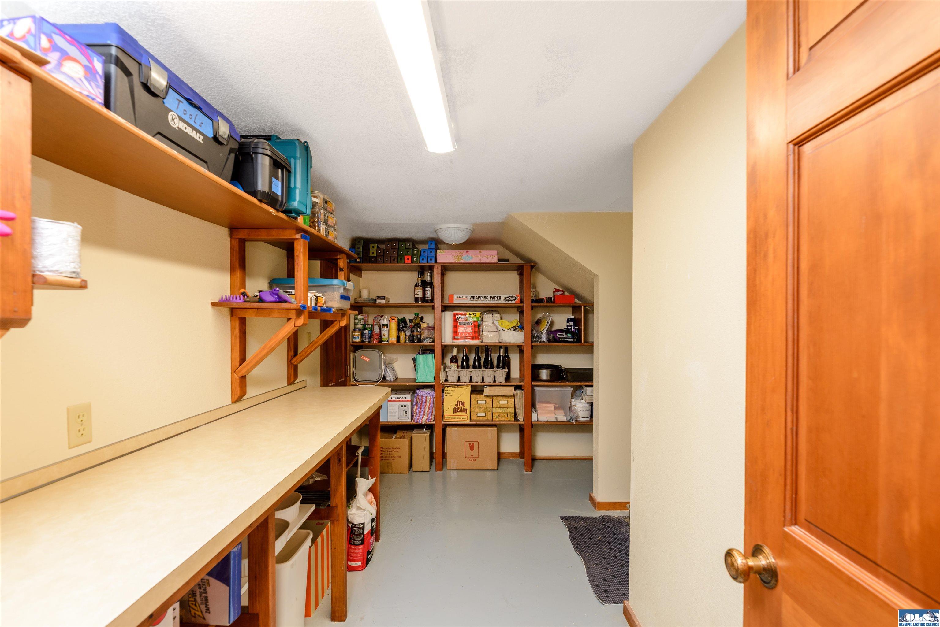 Sequim, Washington, 98382, United States, 4 Bedrooms Bedrooms, ,4 BathroomsBathrooms,Residential,Active,2035092