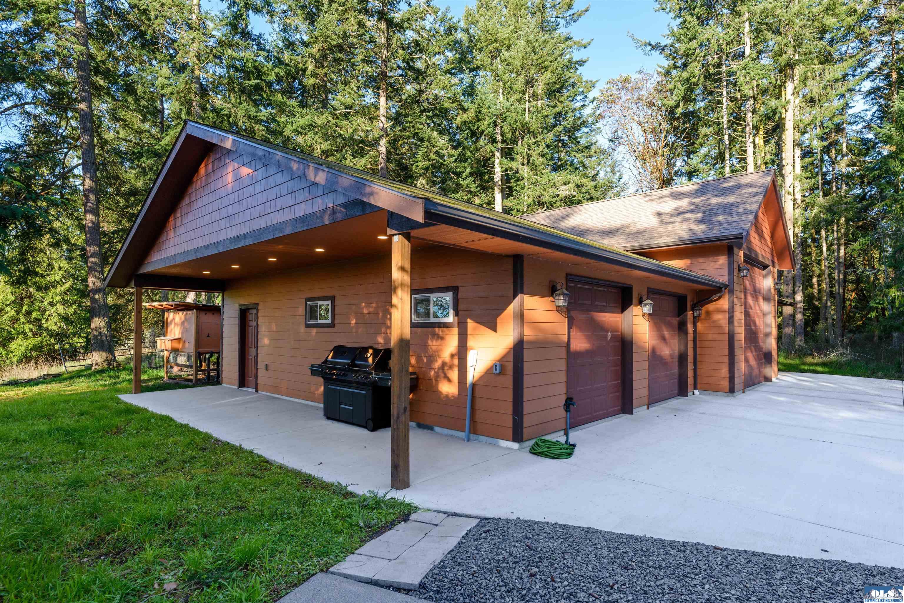 Sequim, Washington, 98382, United States, 4 Bedrooms Bedrooms, ,4 BathroomsBathrooms,Residential,Active,2035092