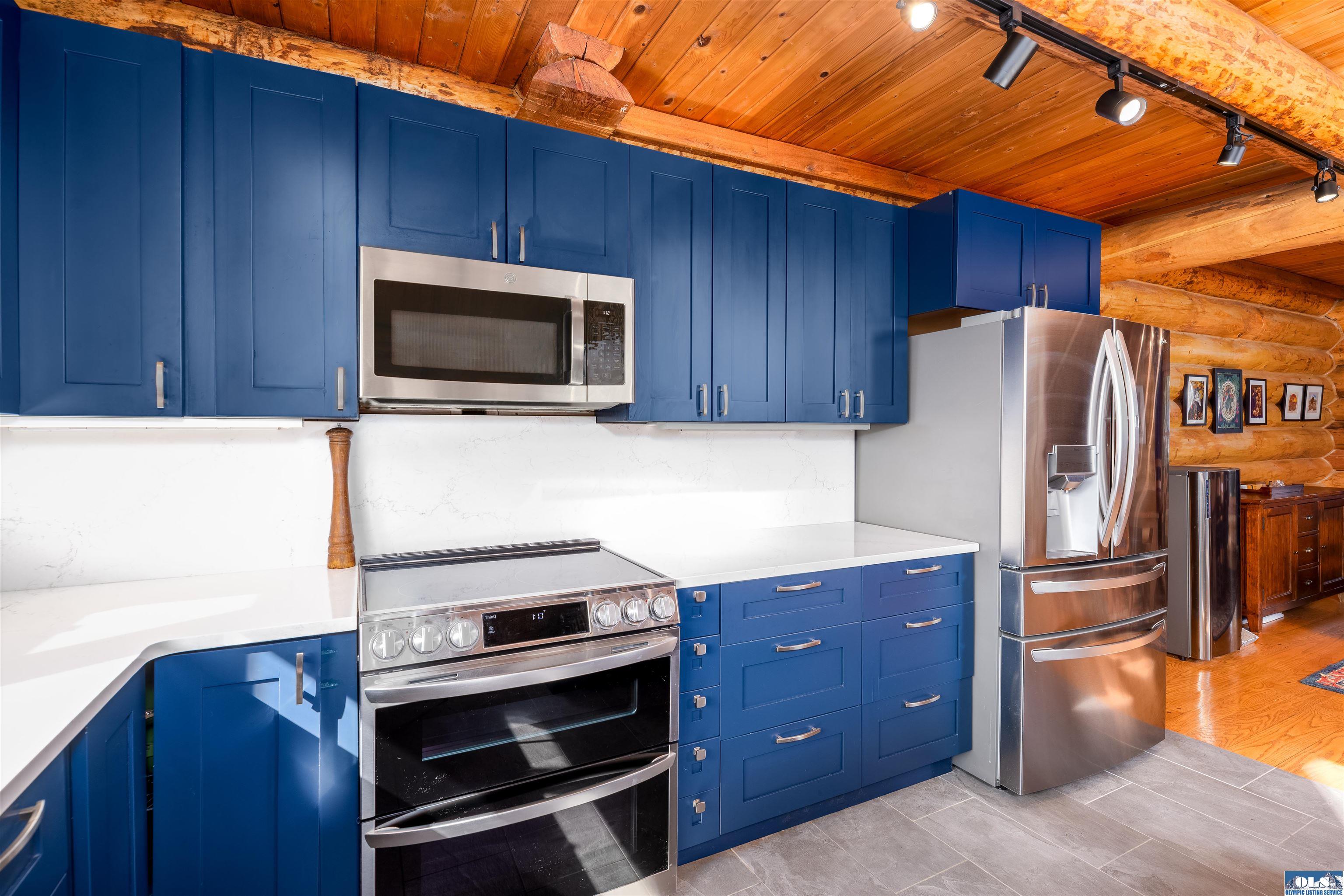 Sequim, Washington, 98382, United States, 4 Bedrooms Bedrooms, ,4 BathroomsBathrooms,Residential,Active,2035092
