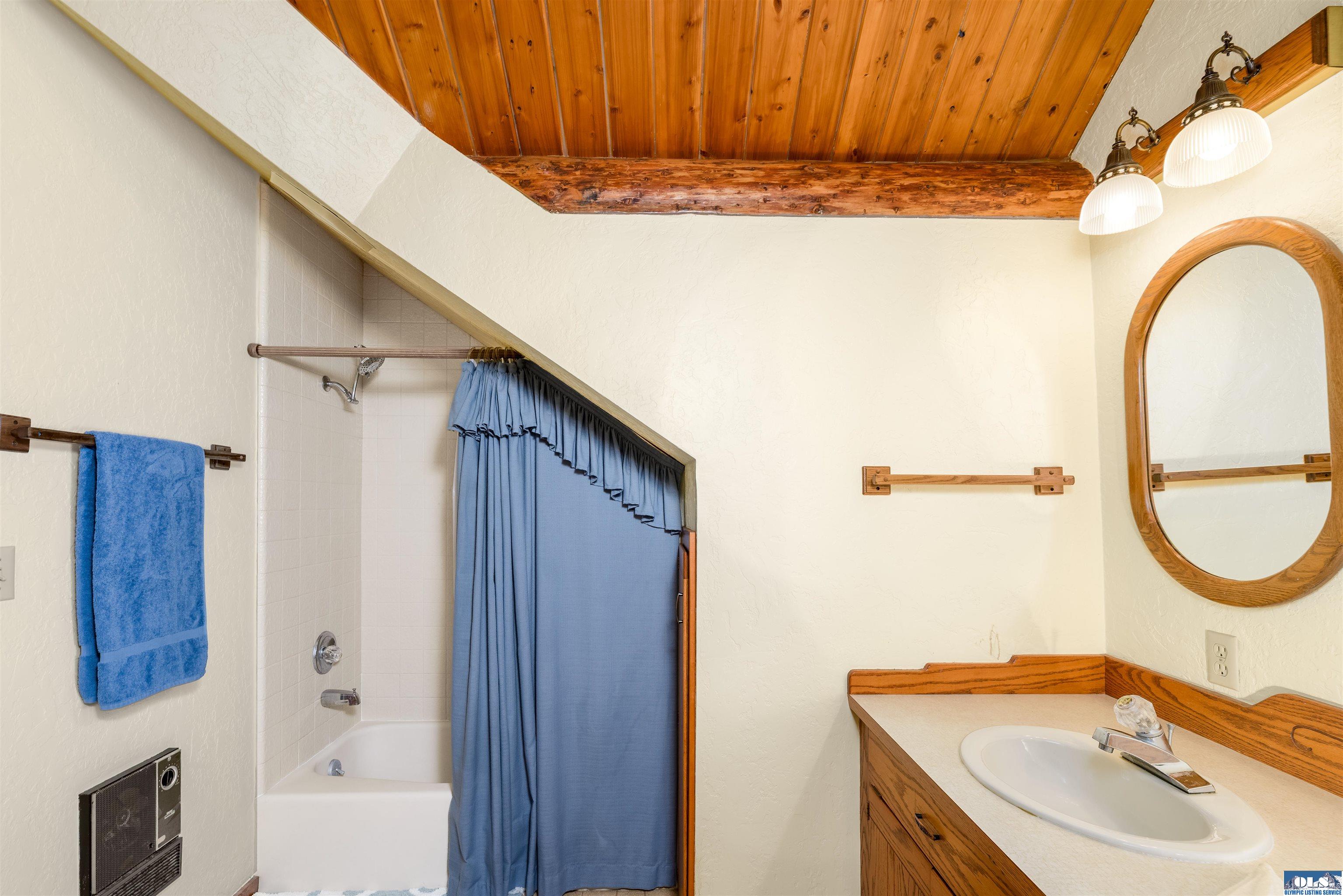 Sequim, Washington, 98382, United States, 4 Bedrooms Bedrooms, ,4 BathroomsBathrooms,Residential,Active,2035092