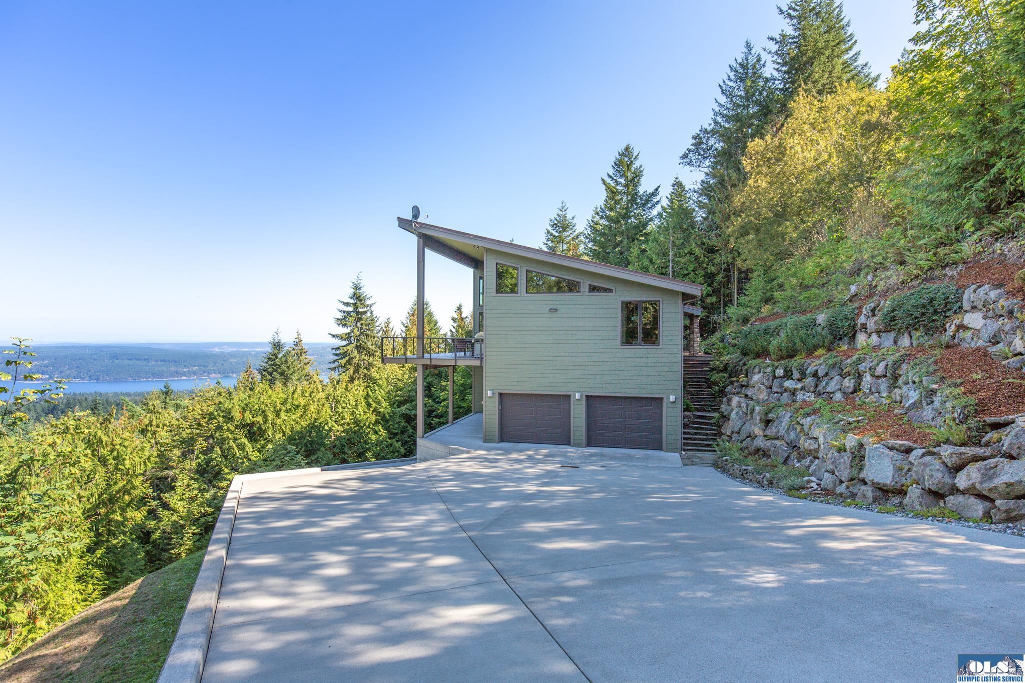 Sequim, Washington, 98382, United States, 3 Bedrooms Bedrooms, ,3 BathroomsBathrooms,Residential,Active,2041348