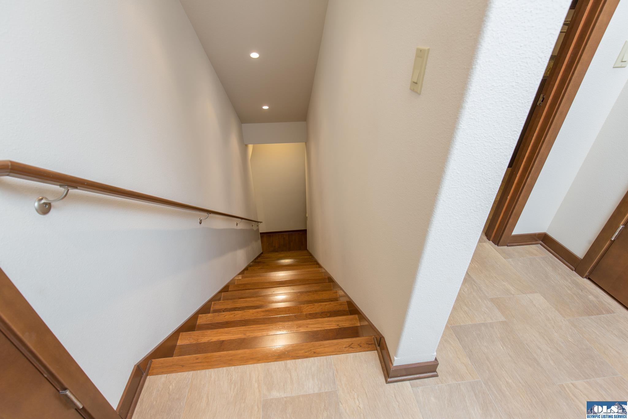 Sequim, Washington, 98382, United States, 3 Bedrooms Bedrooms, ,3 BathroomsBathrooms,Residential,Active,2041348