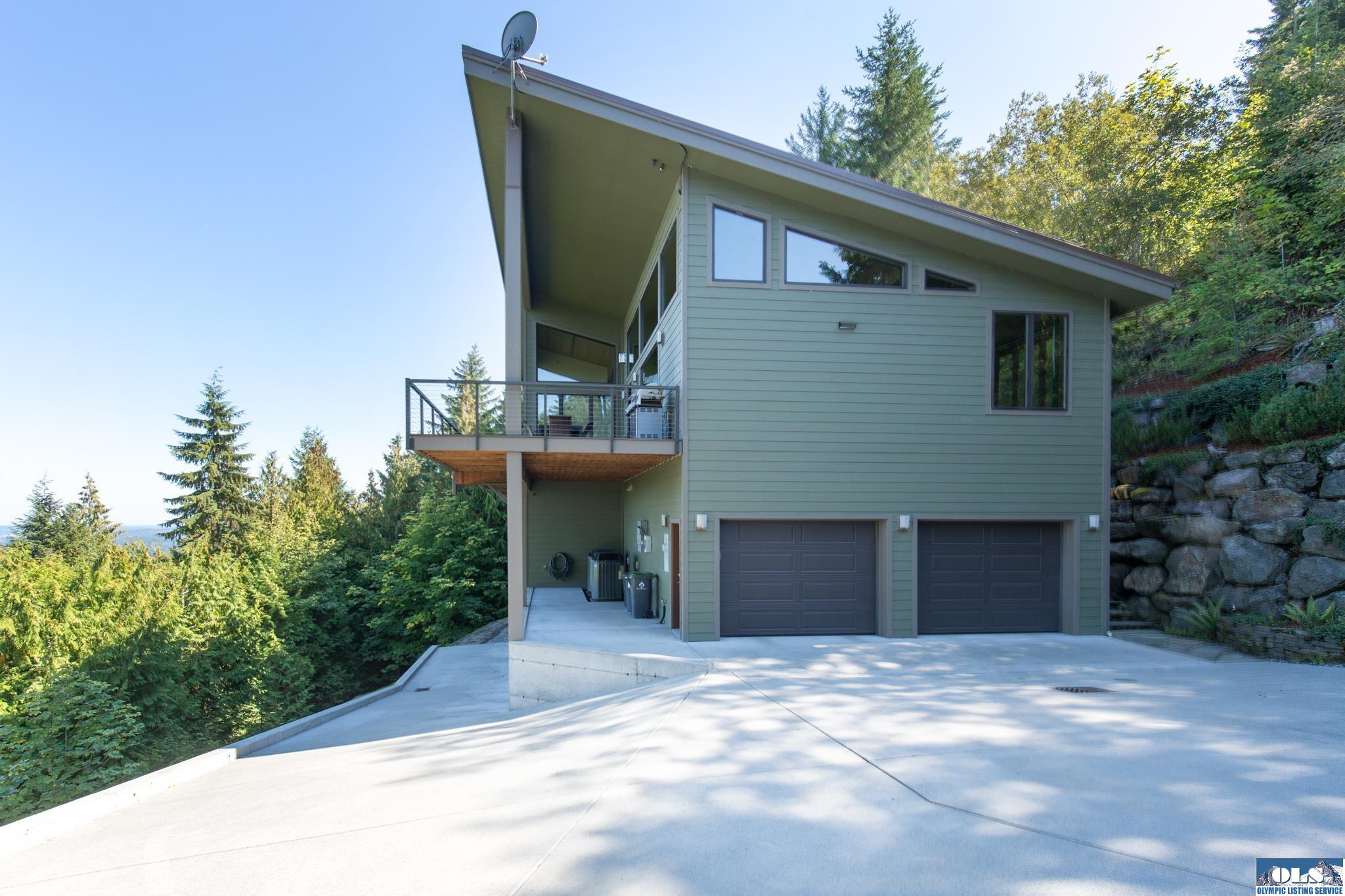 Sequim, Washington, 98382, United States, 3 Bedrooms Bedrooms, ,3 BathroomsBathrooms,Residential,Active,2041348