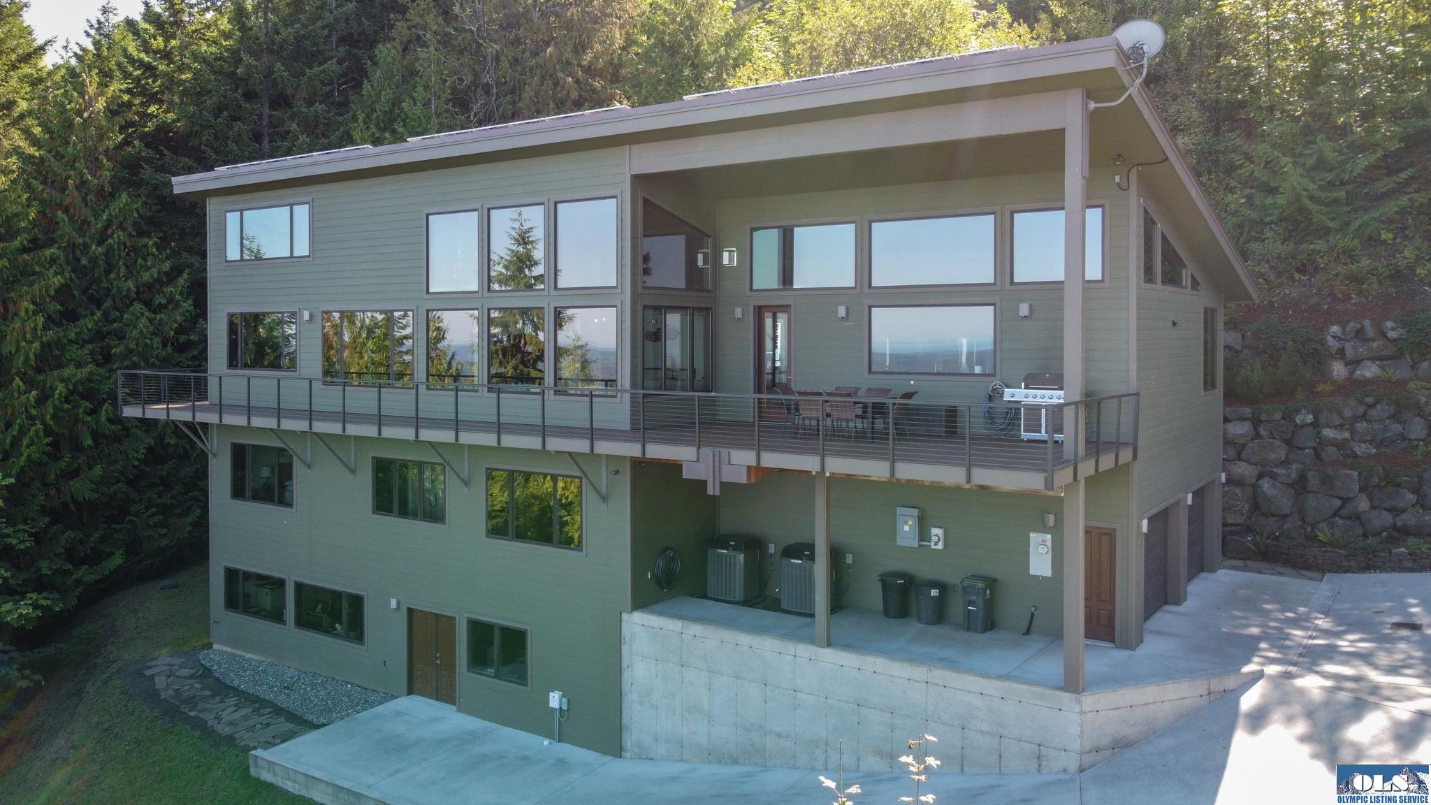 Sequim, Washington, 98382, United States, 3 Bedrooms Bedrooms, ,3 BathroomsBathrooms,Residential,Active,2041348