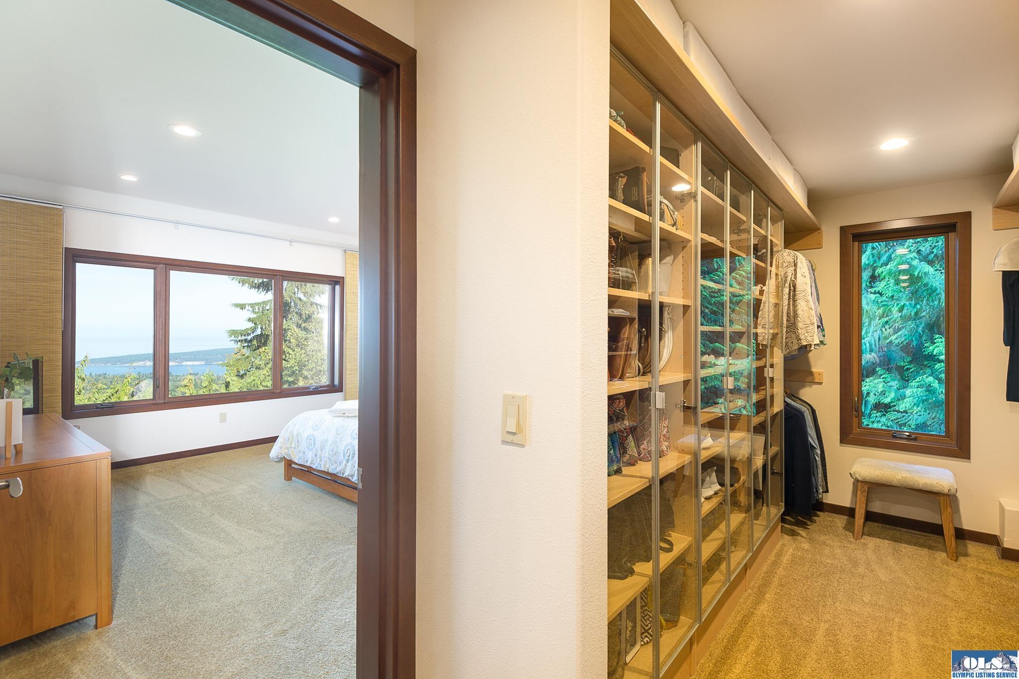 Sequim, Washington, 98382, United States, 3 Bedrooms Bedrooms, ,3 BathroomsBathrooms,Residential,Active,2041348