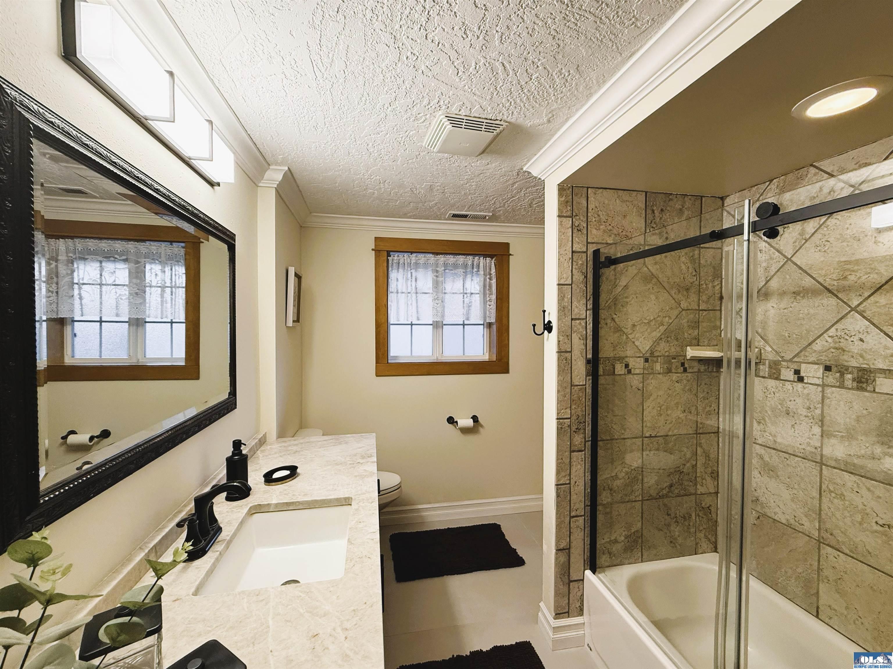 Sequim, Washington, 98382, United States, 5 Bedrooms Bedrooms, ,4 BathroomsBathrooms,Residential,Active,1945451
