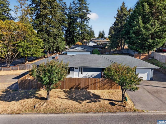 1105 S I ST, PORT ANGELES, WA 98363 - Image ccbf1d9f695d27ed87c427c4e414cbfc/849065662