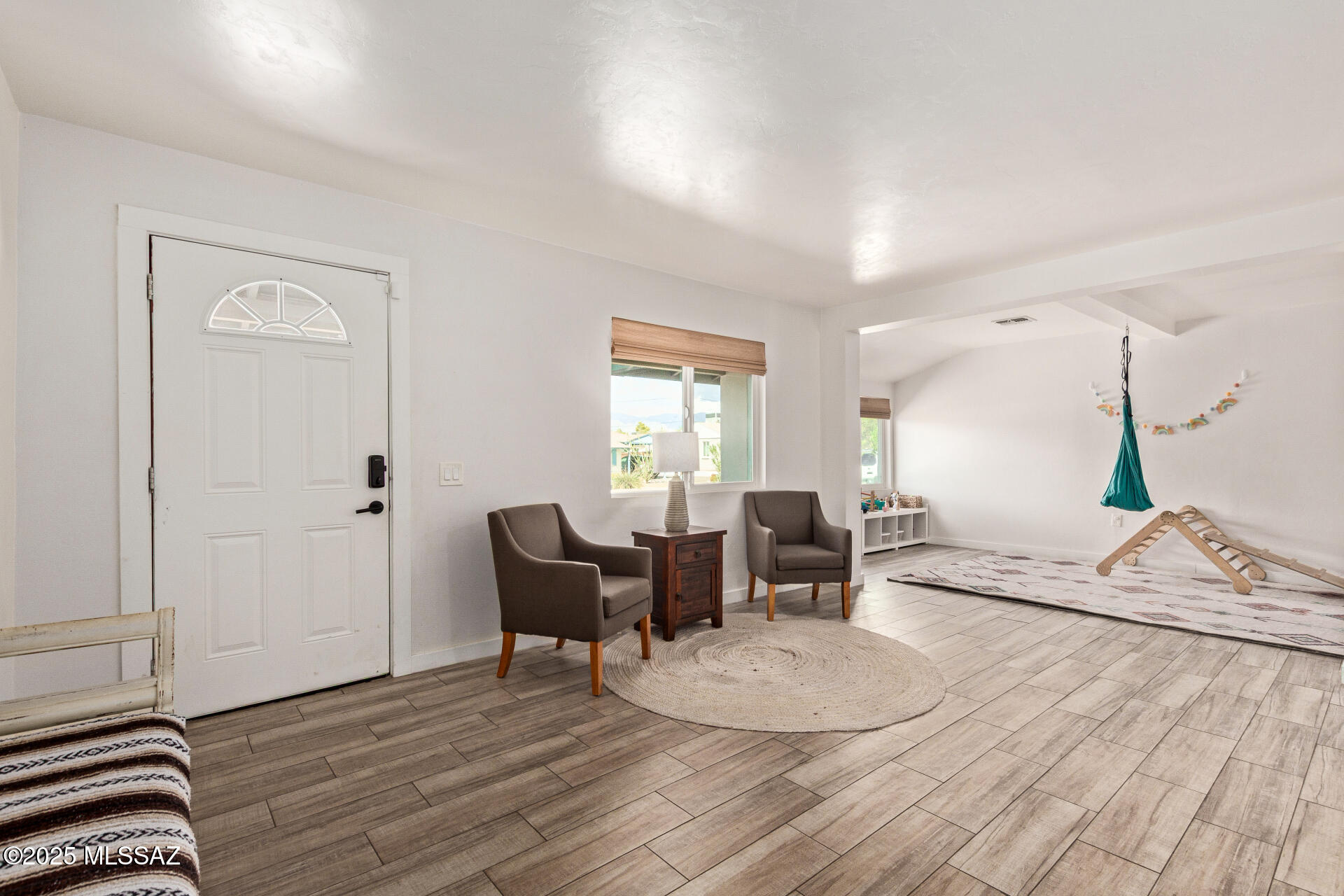 4602 E Holmes Street