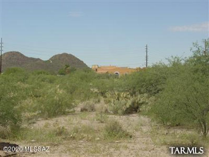 Desirable multi-use property (TR Zoning) along the highly trafficed Valencia Road corridor! Adjacent to the Safeway Shopping Center and several food establishments.  Over 1,000 feet of frontage on Valencia Road. Property consists of four parcels - 13722026B, 026C, 026D and 0270.  Reports completed include Bio. Res. Summary, Soils Investigation and Phase 1 Environmental Property Assessmnet which are available for review.  Tax year and taxes indicated are for Parcel 026B only.  Owner/Agent - One owner is licensed Real Estate Agent in Arizona.