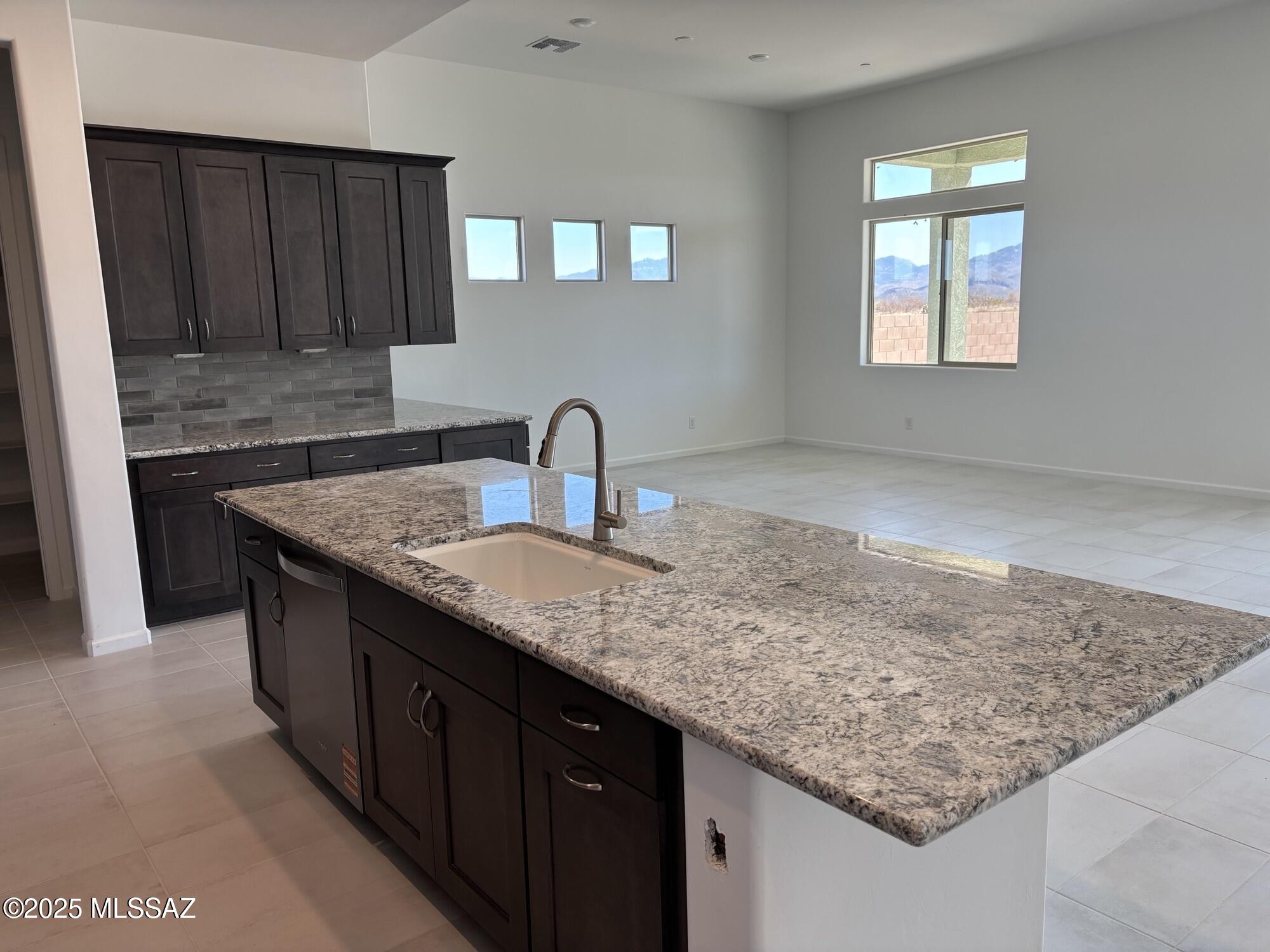 13713 S Hathaway Ranch Road