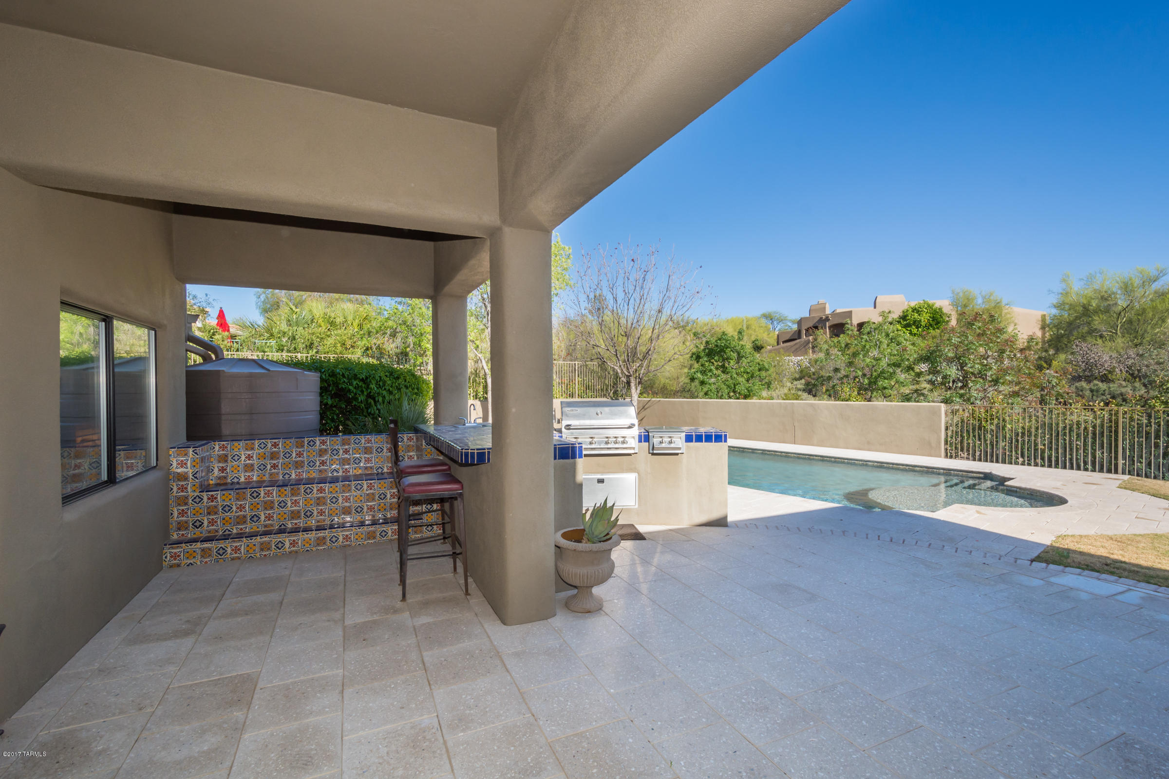 Las Alturas (1-167) - Residential