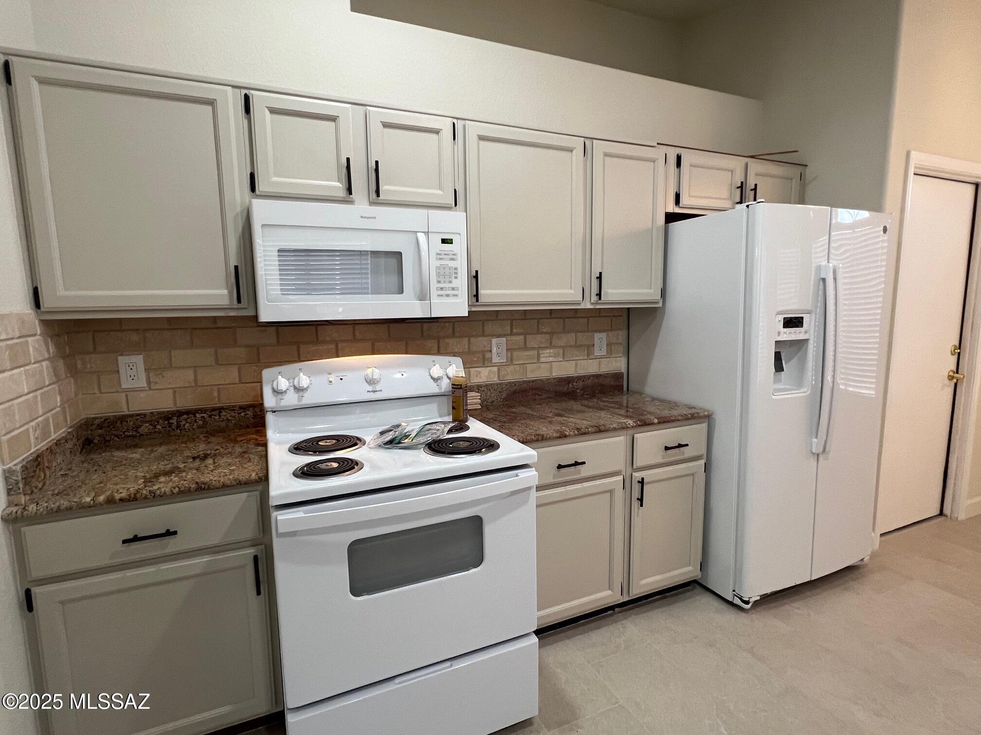 3401 W Evening Star Court