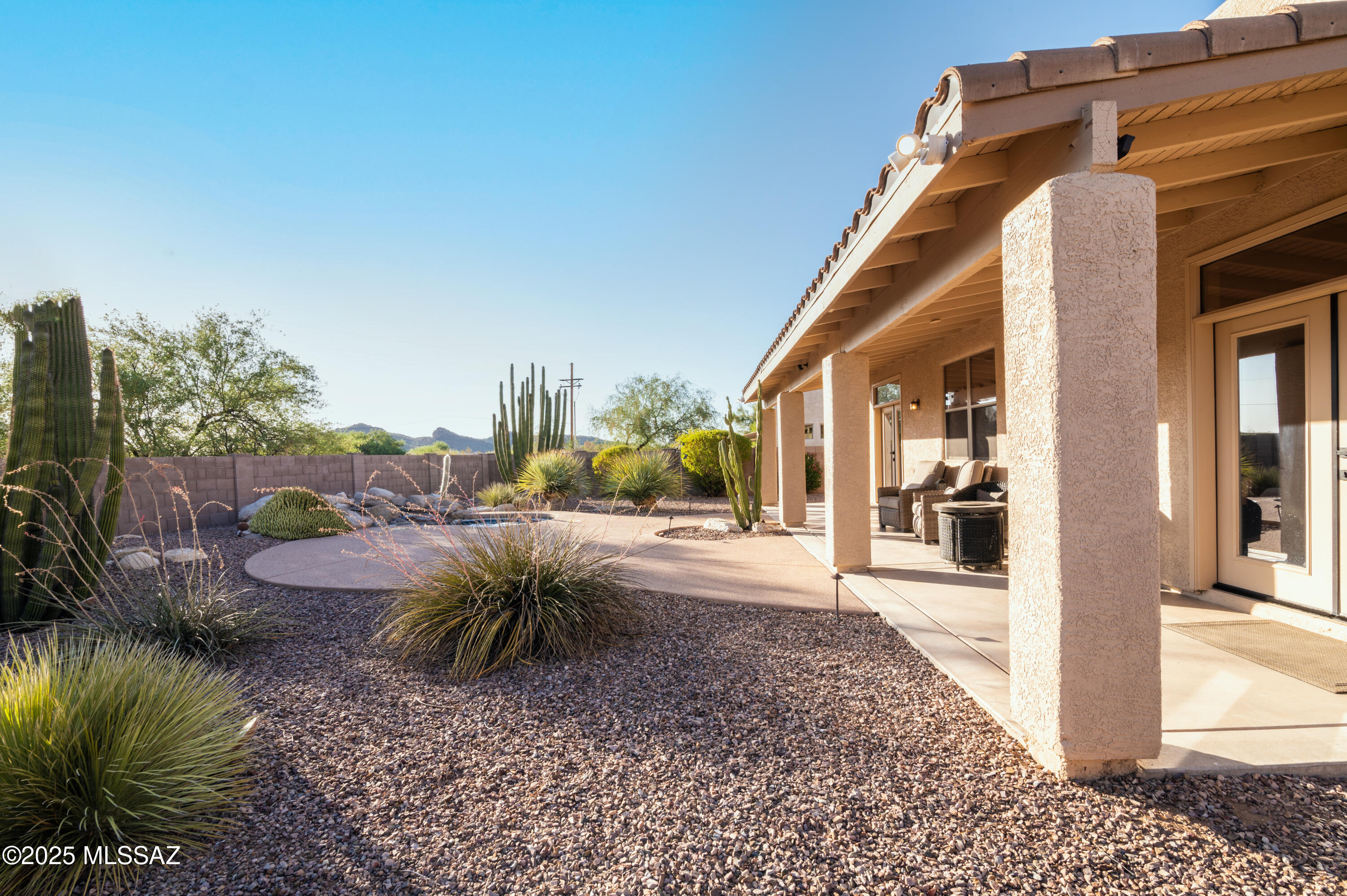 Continental Reserve Blk. 10 (1-69) - Residential