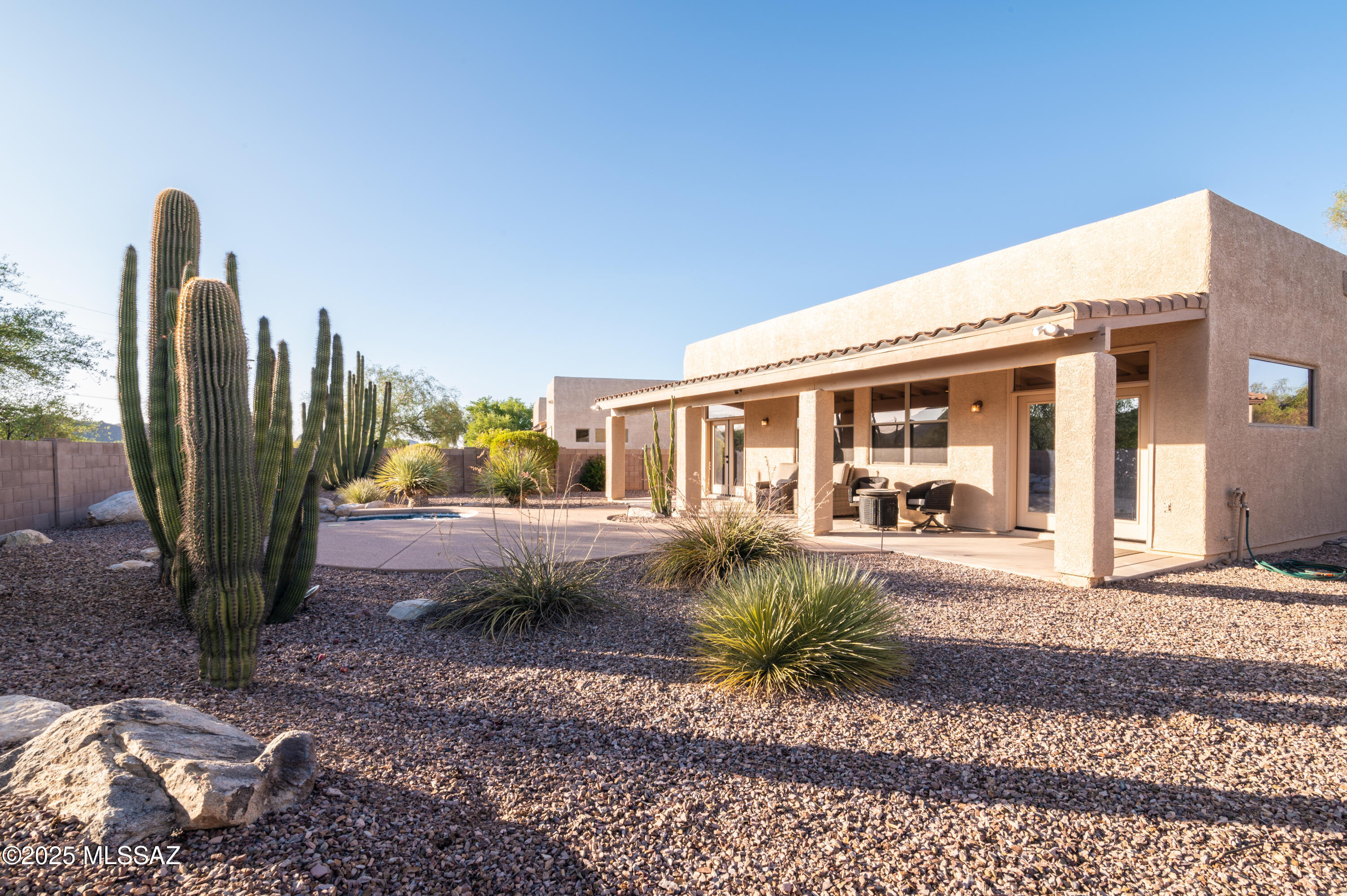Continental Reserve Blk. 10 (1-69) - Residential