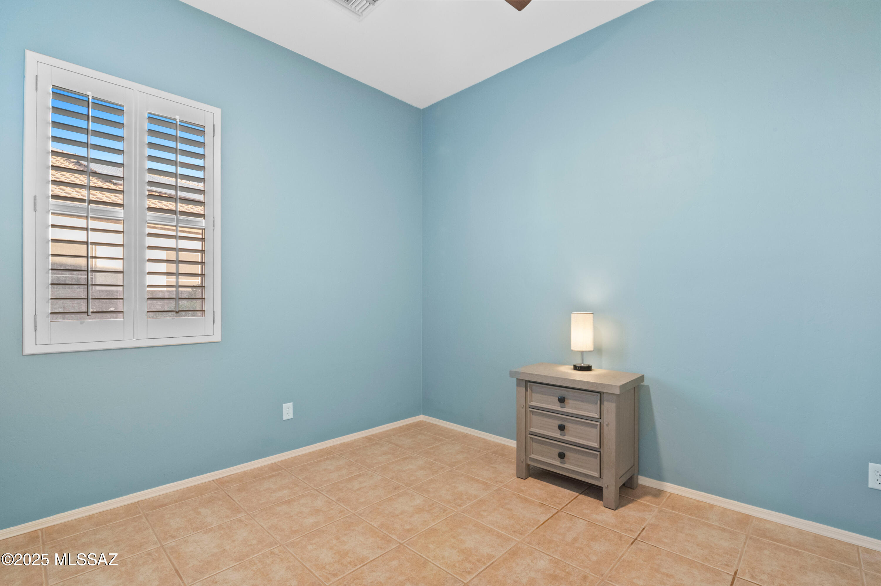 Continental Reserve Blk. 10 (1-69) - Residential