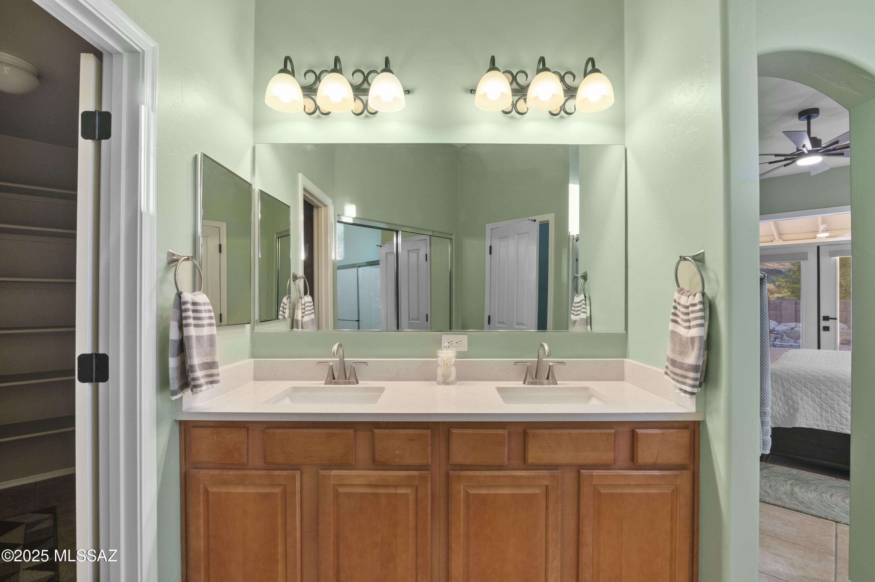 Continental Reserve Blk. 10 (1-69) - Residential