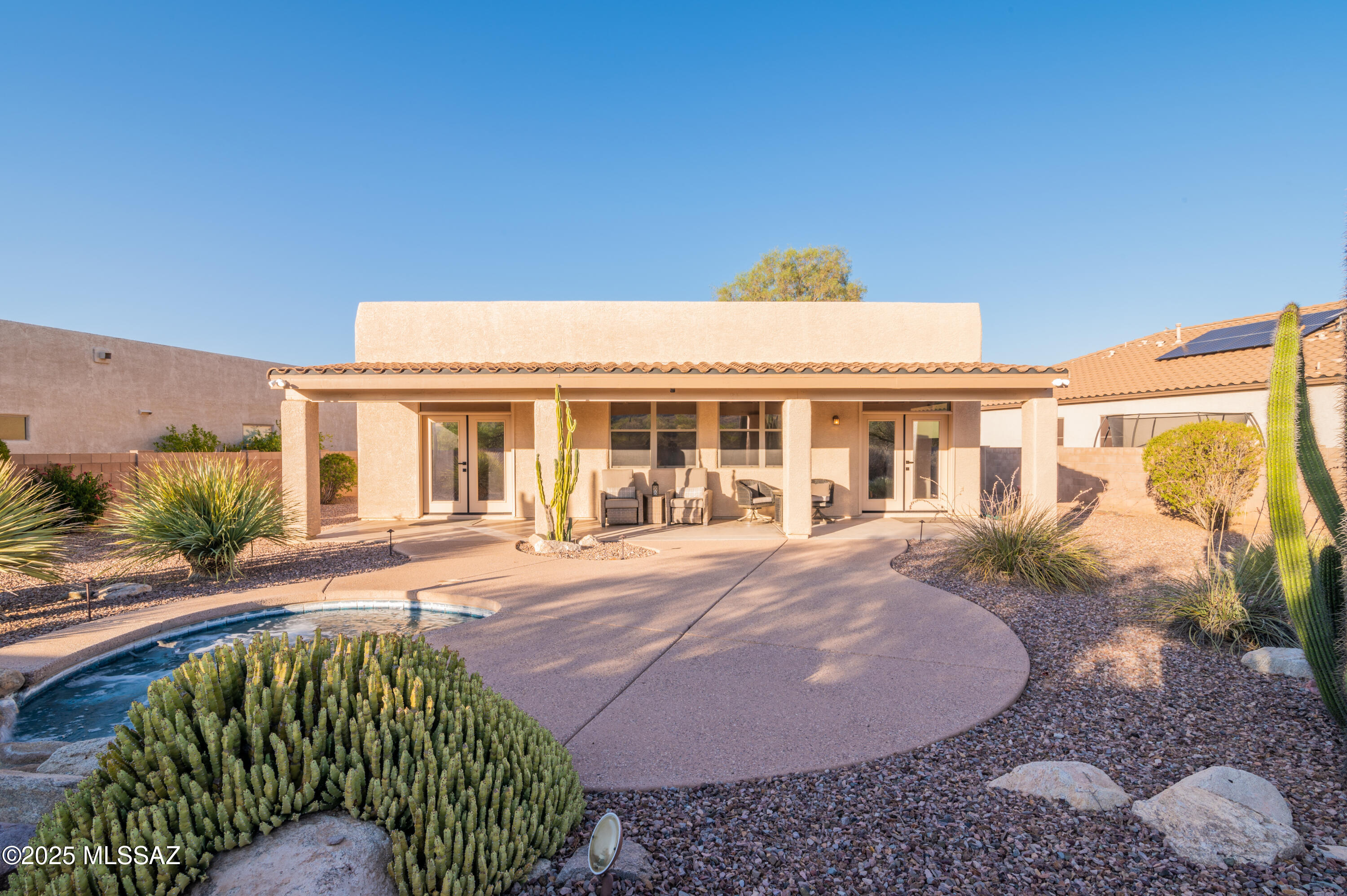 Continental Reserve Blk. 10 (1-69) - Residential