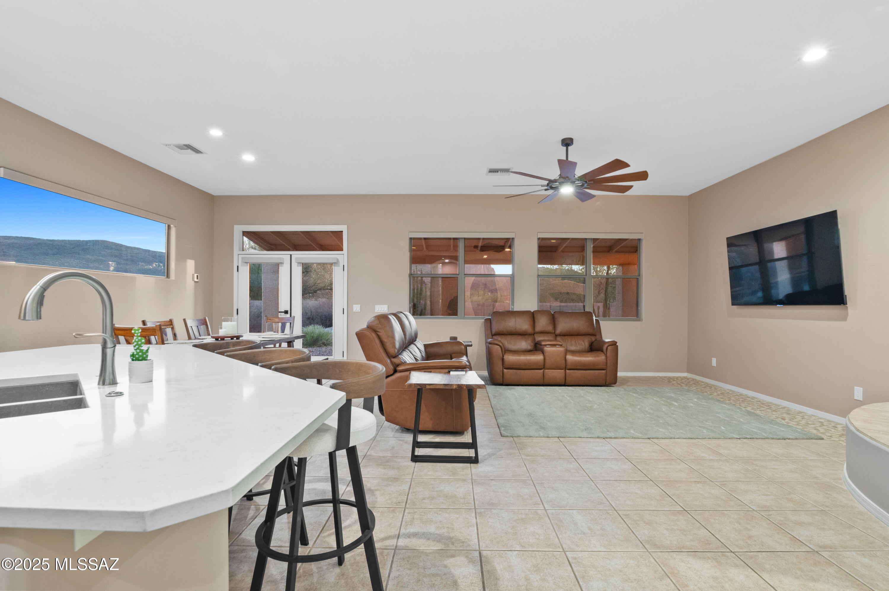 Continental Reserve Blk. 10 (1-69) - Residential