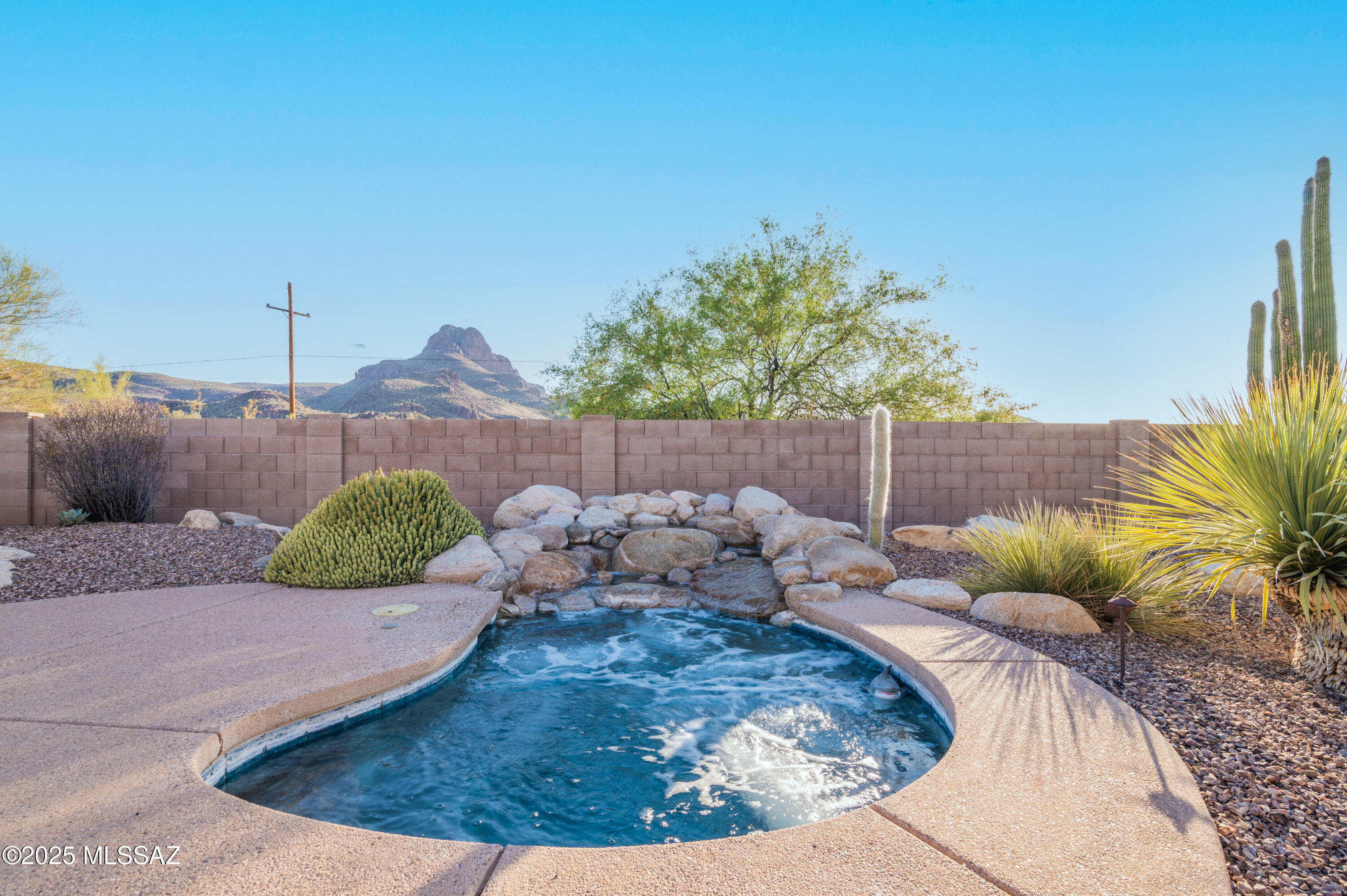 Continental Reserve Blk. 10 (1-69) - Residential