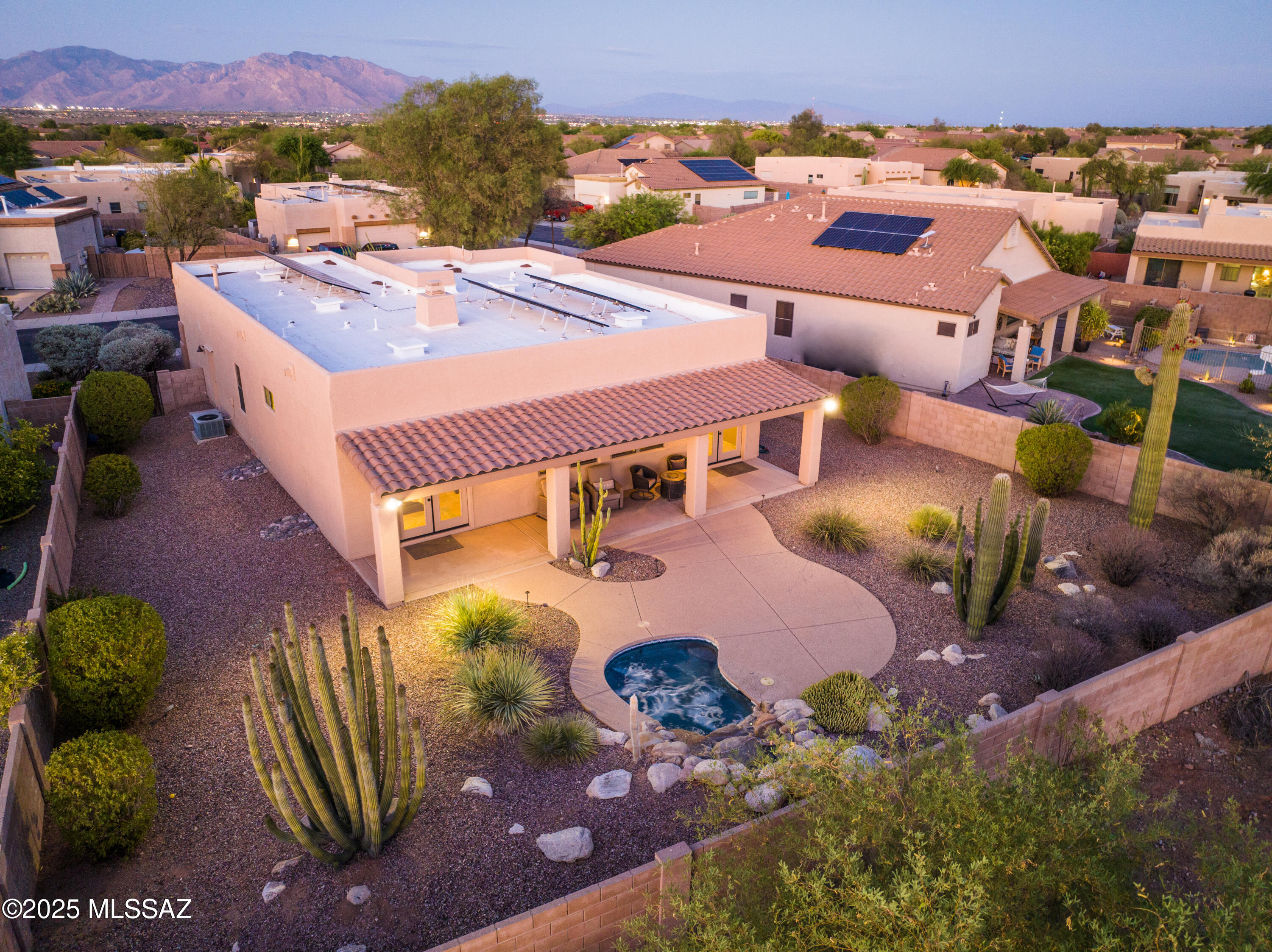 Continental Reserve Blk. 10 (1-69) - Residential