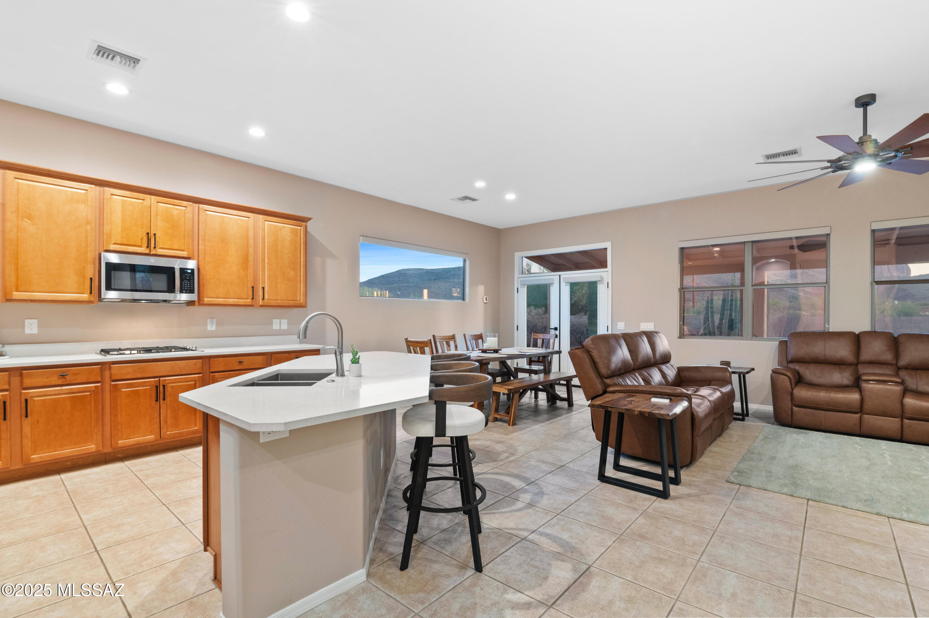 Continental Reserve Blk. 10 (1-69) - Residential