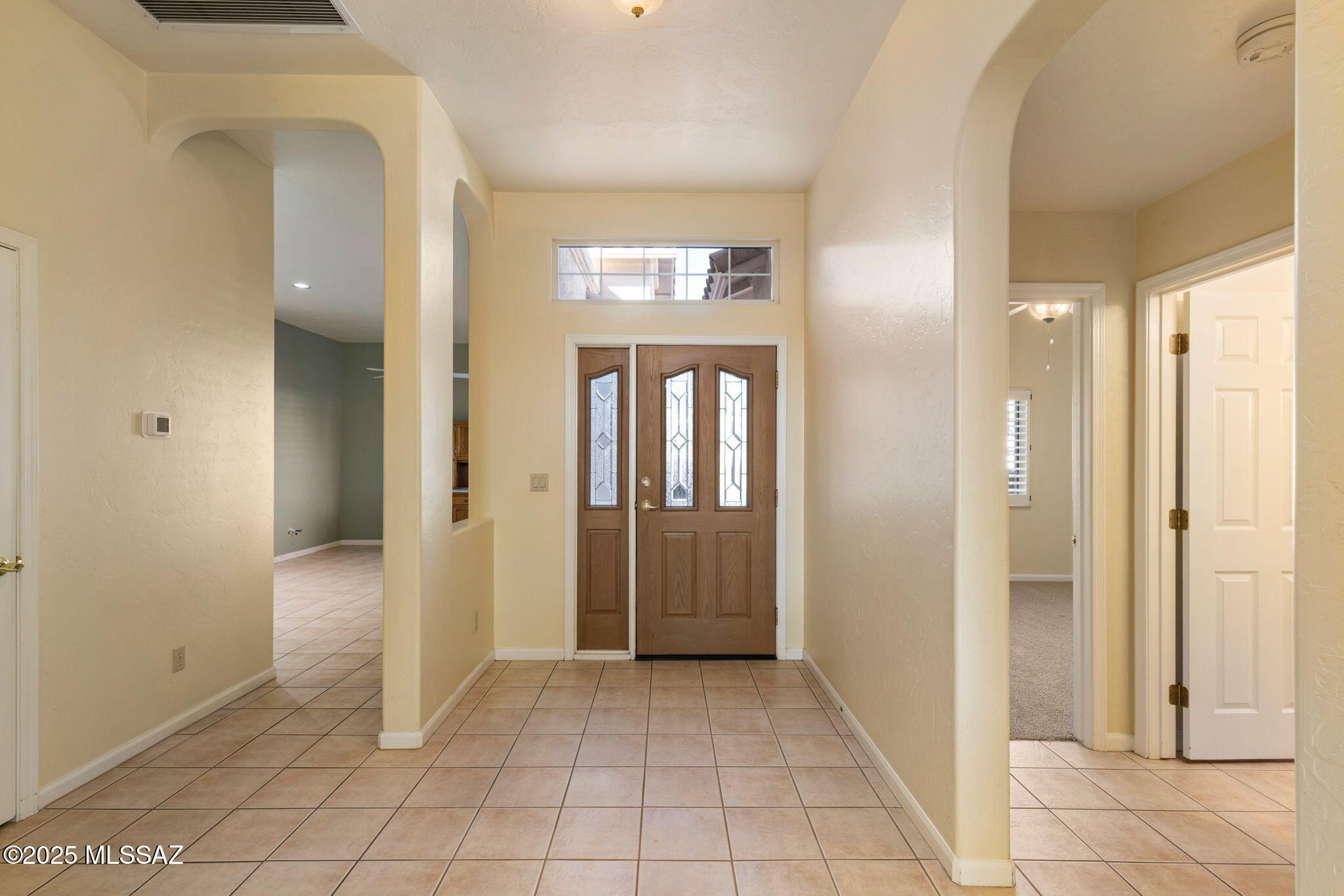 1427 W Cathedral Way