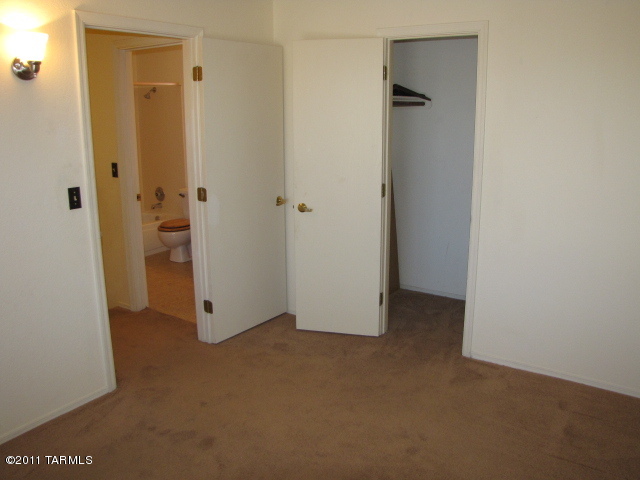 Casitas De Palo Santo (1-225) - Residential Lease
