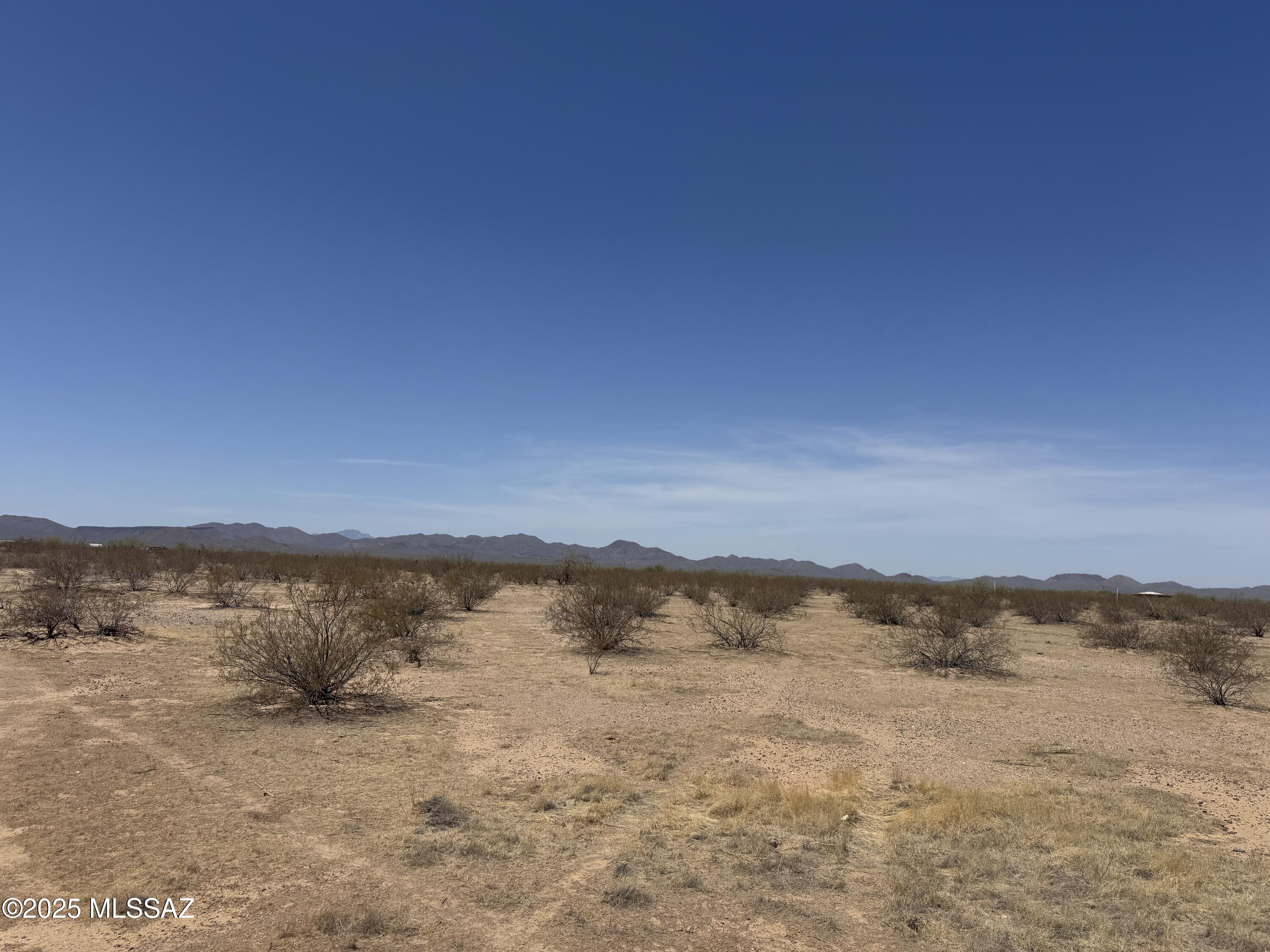 Avra Valley 10 - Land