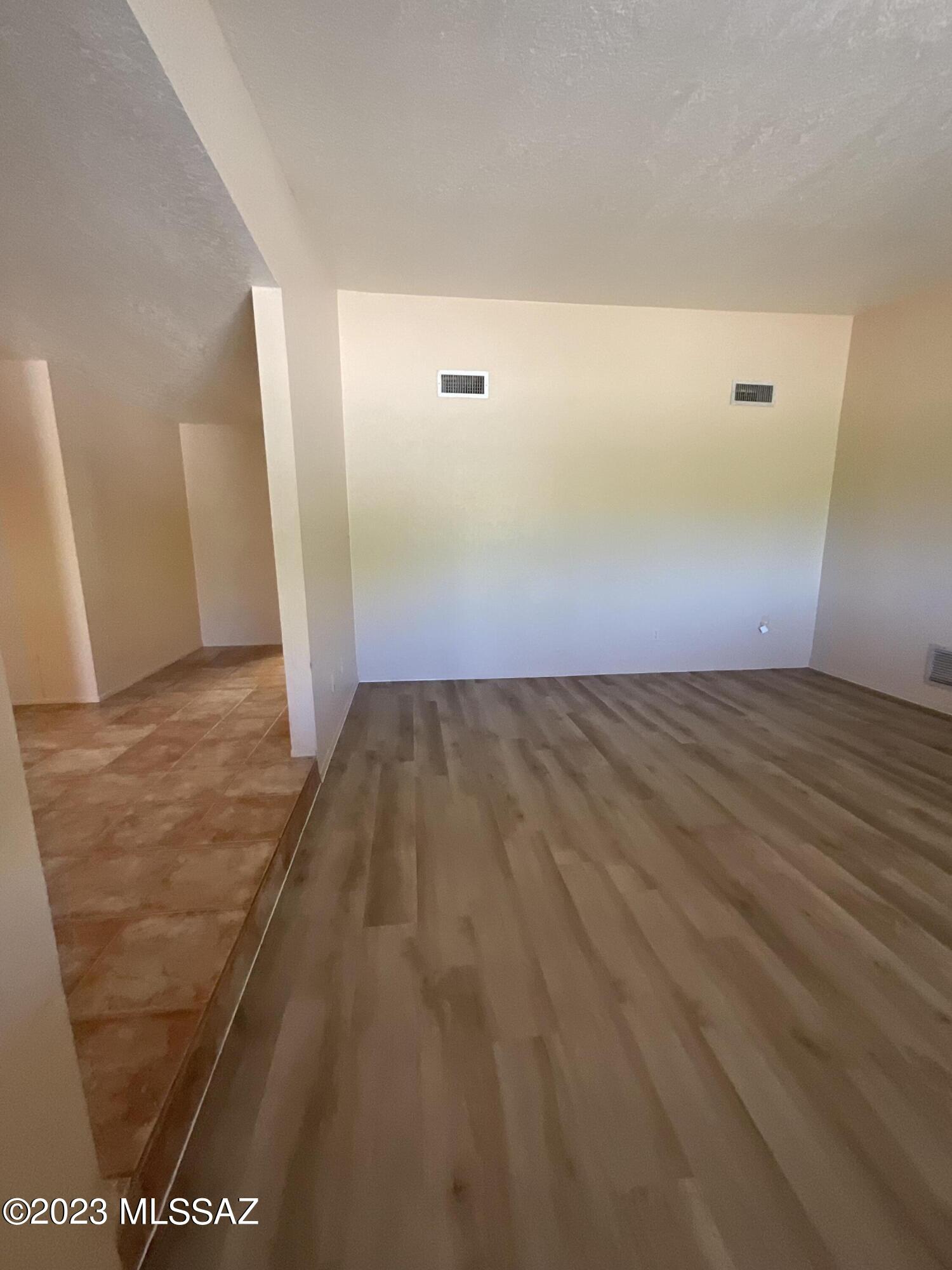 The Foothills Clusters (373-569) - Residential Lease