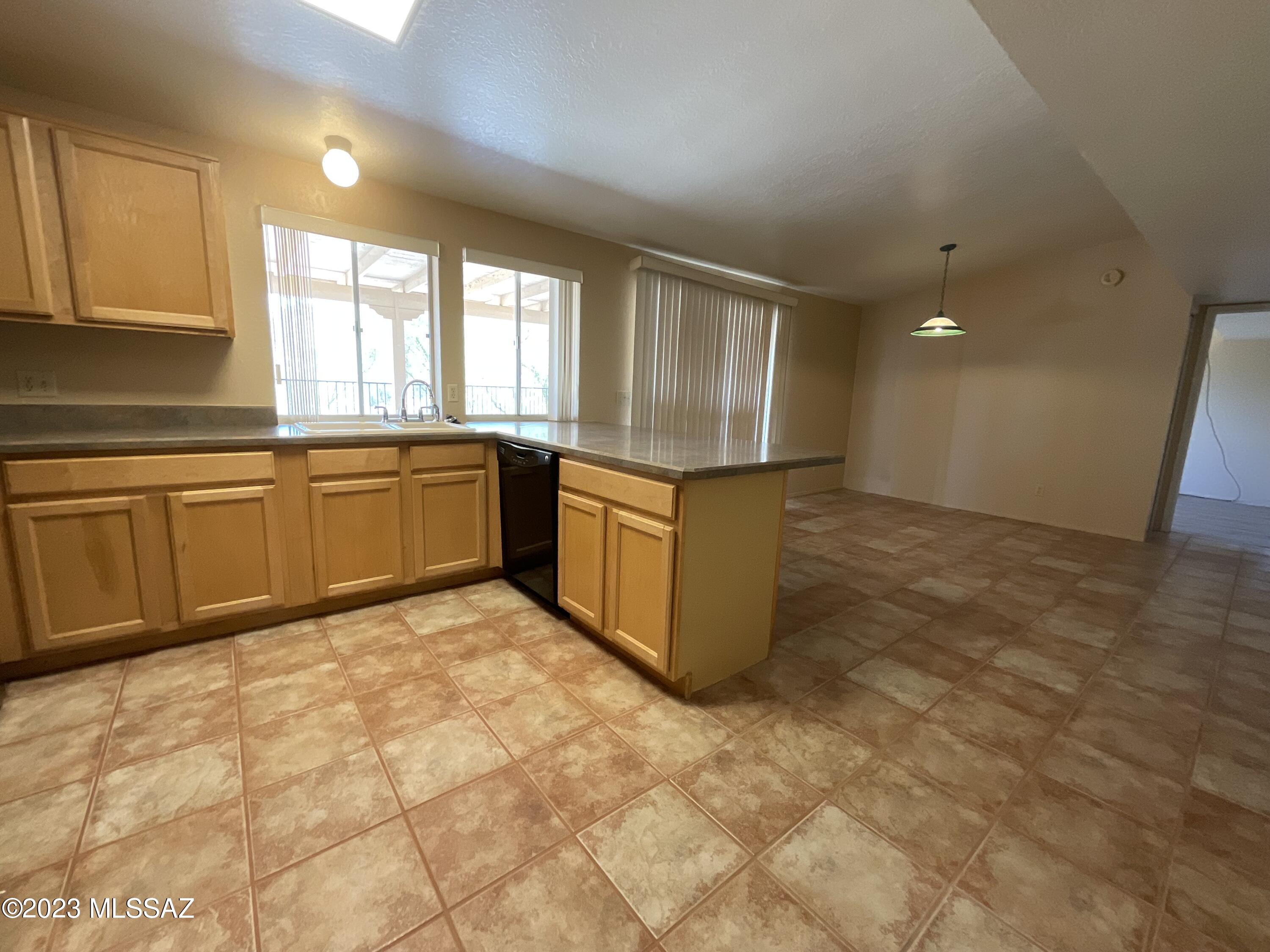 The Foothills Clusters (373-569) - Residential Lease