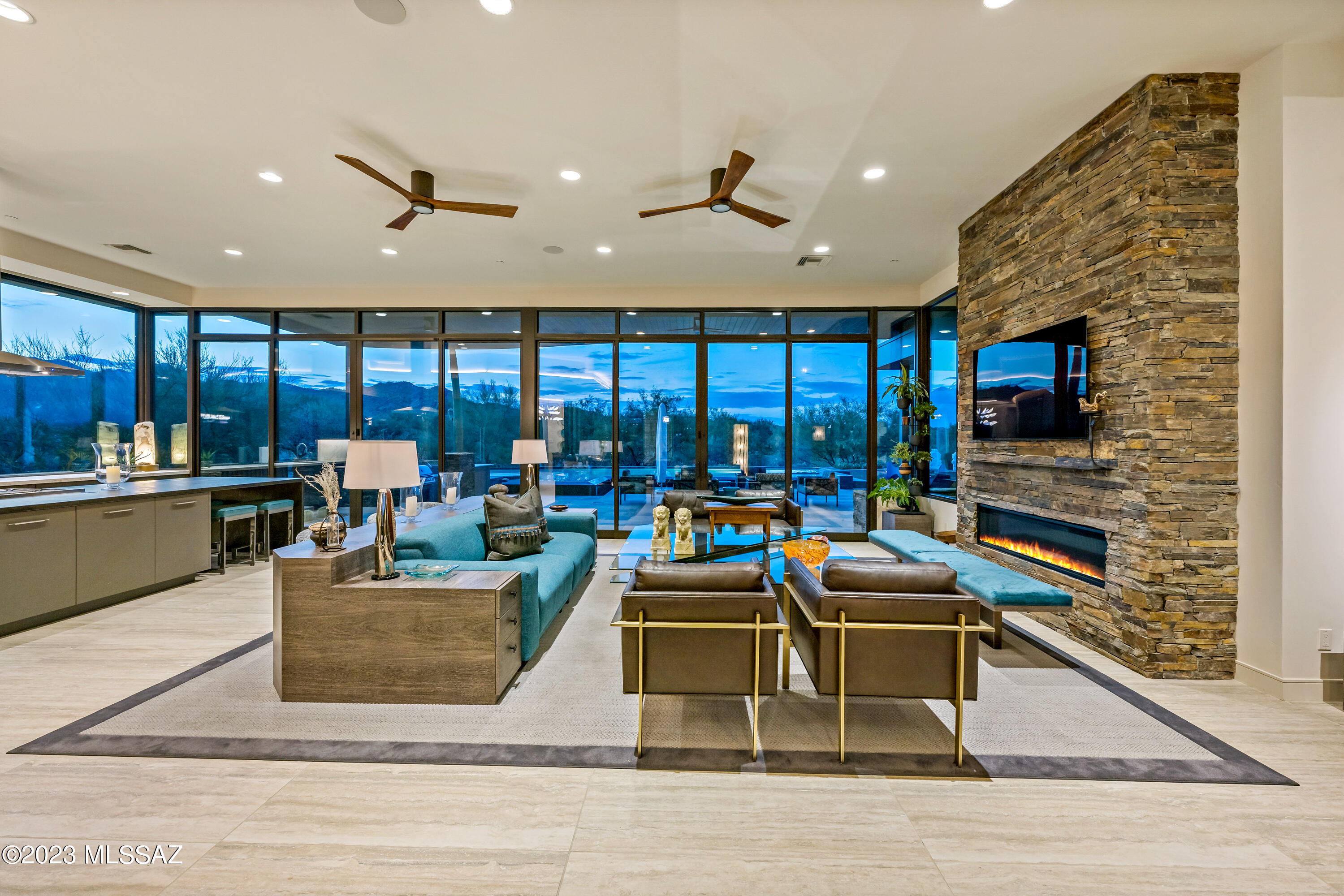 Stone Canyon IV - Residential