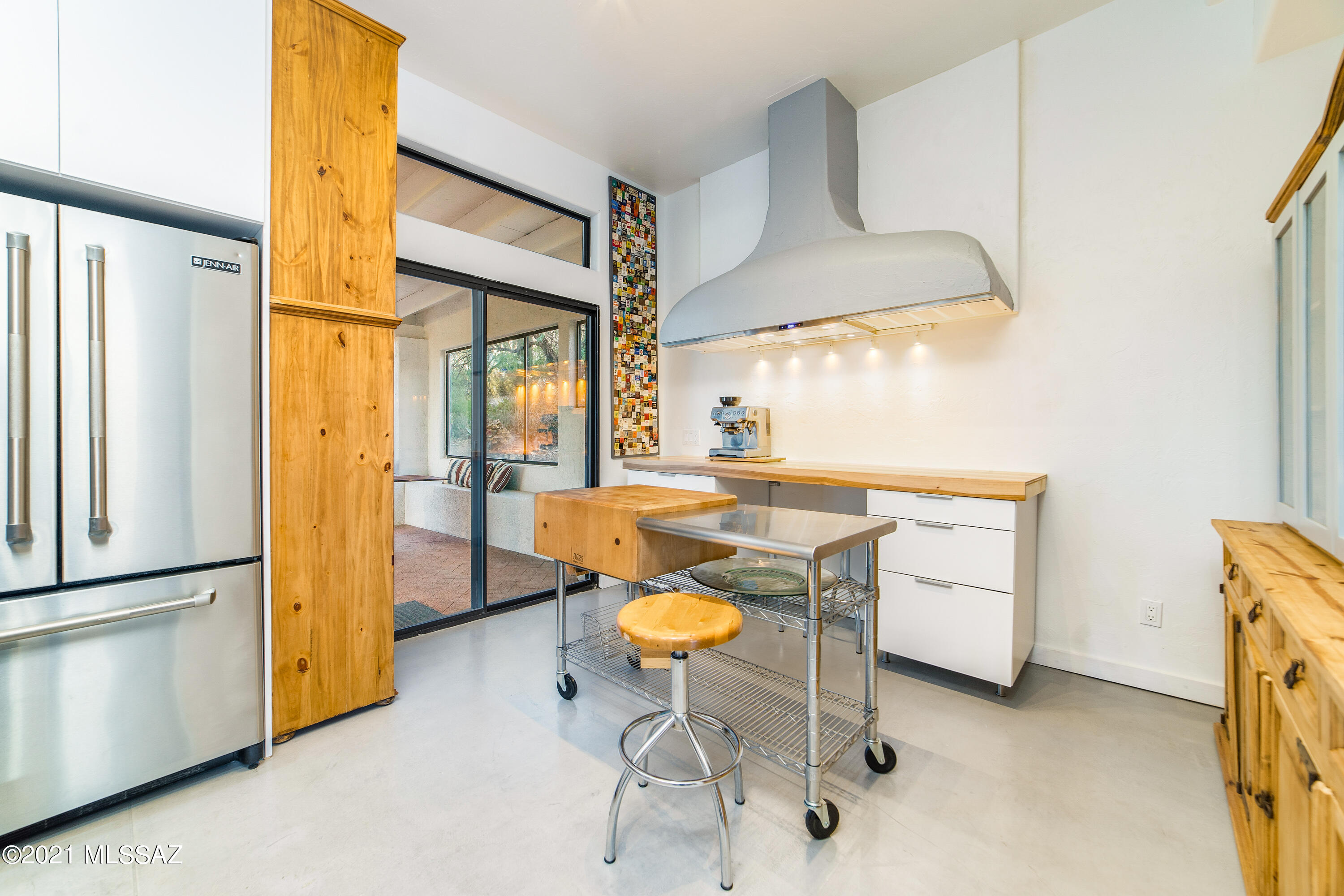 Las Alturas (1-167) - Residential