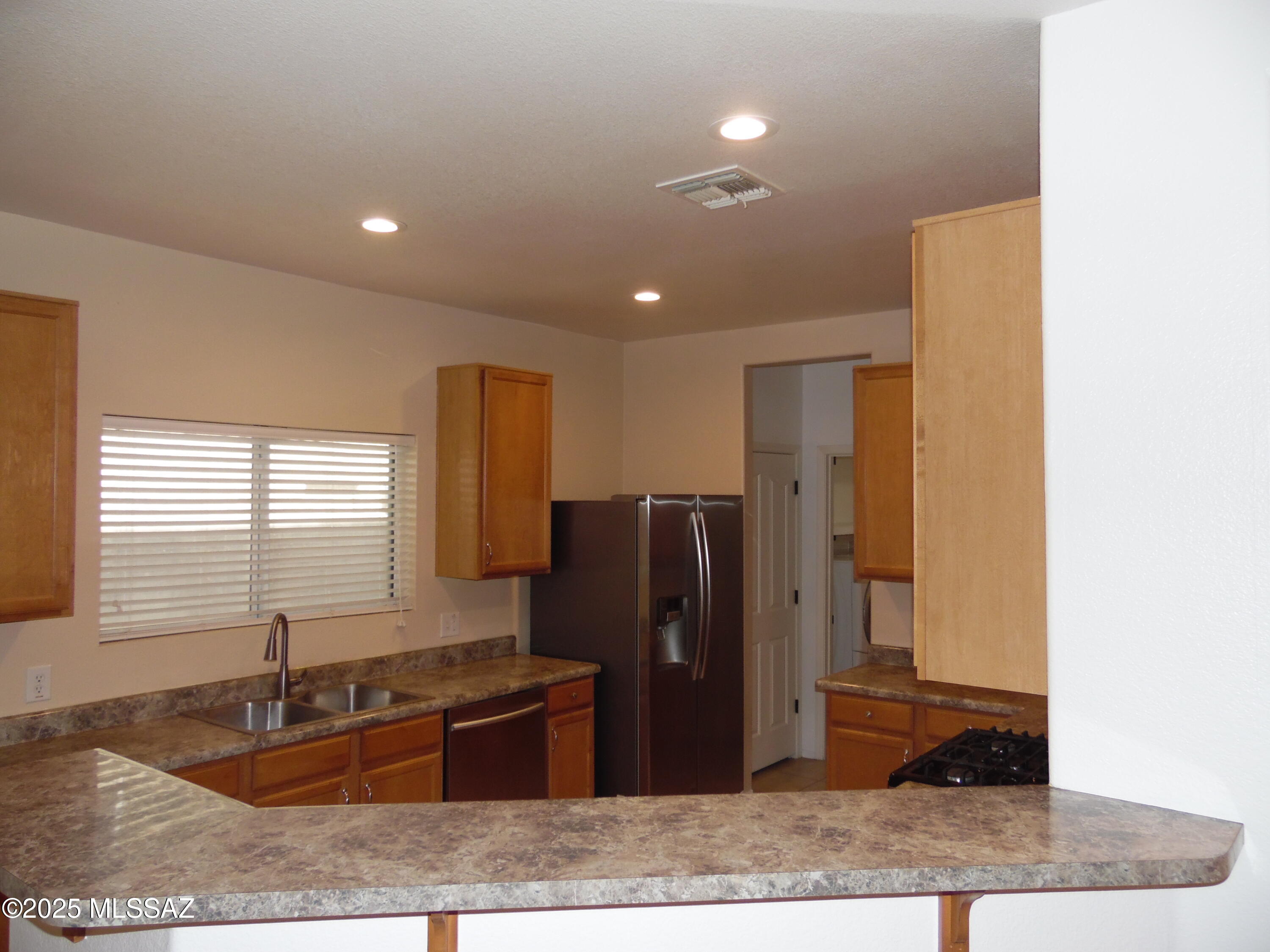 Tucson, Arizona 85756, United States, 4 Bedrooms Bedrooms, ,3 BathroomsBathrooms,Residential,Active,124449