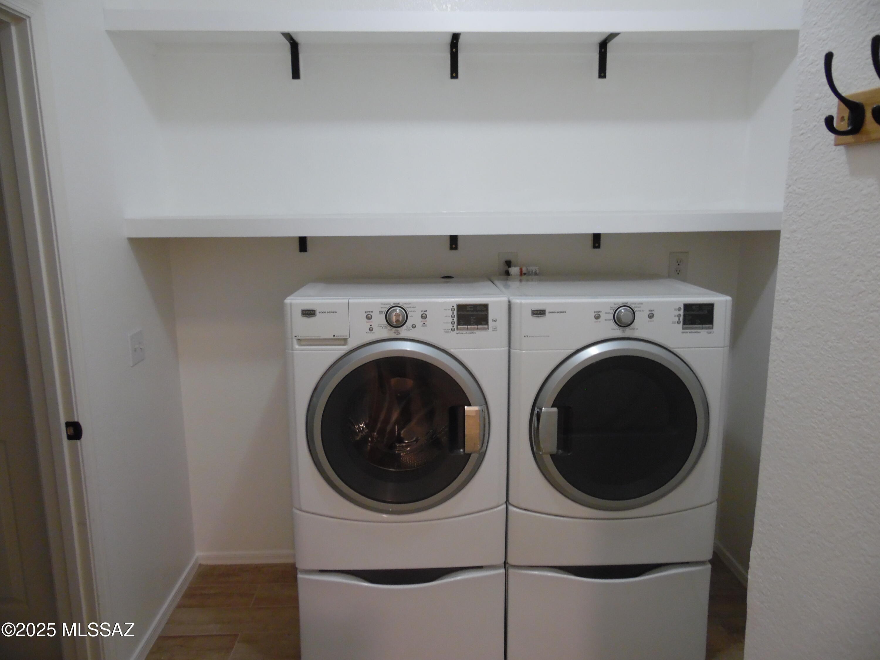 Tucson, Arizona 85756, United States, 4 Bedrooms Bedrooms, ,3 BathroomsBathrooms,Residential,Active,124449