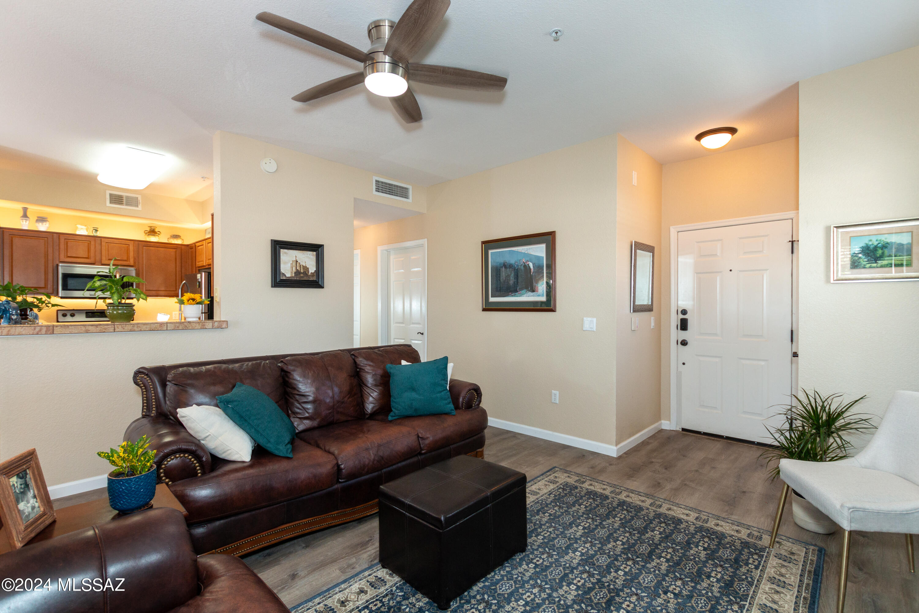 The Boulders at La Reserve Condominiums - Residential