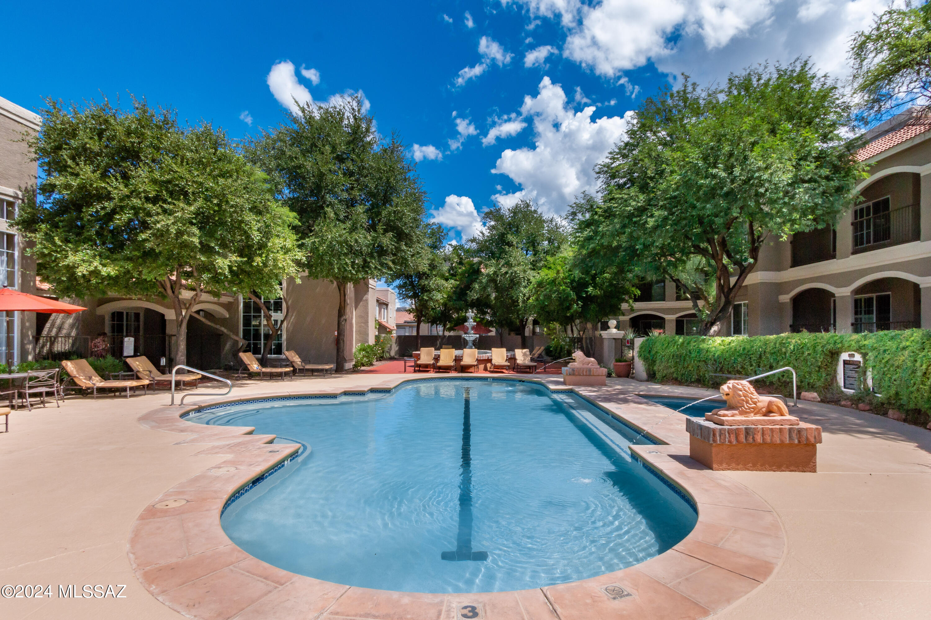 The Boulders at La Reserve Condominiums - Residential