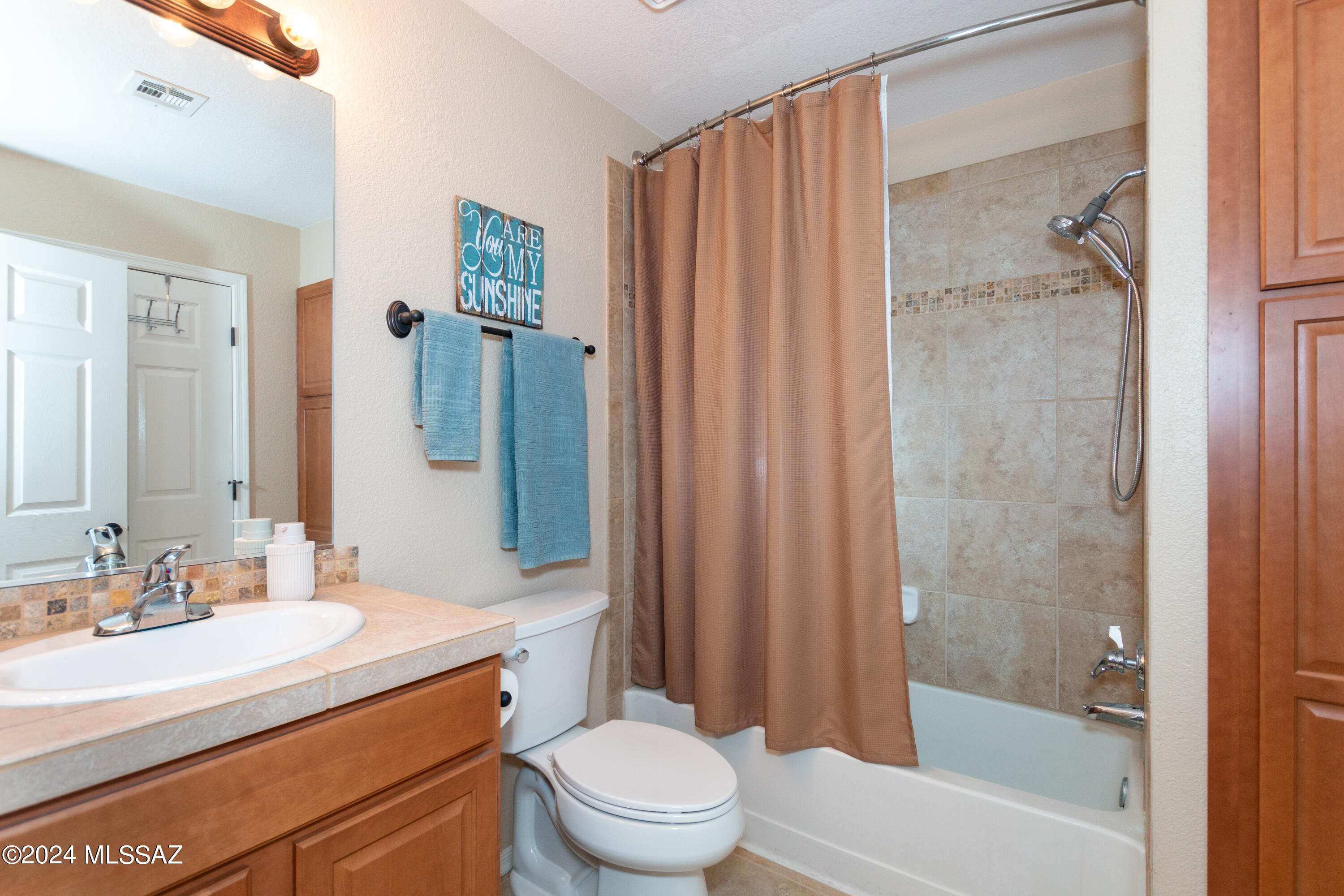 The Boulders at La Reserve Condominiums - Residential