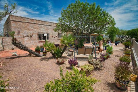 A home in Tubac