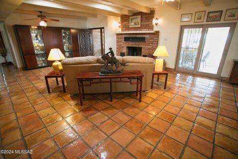 A home in Tubac