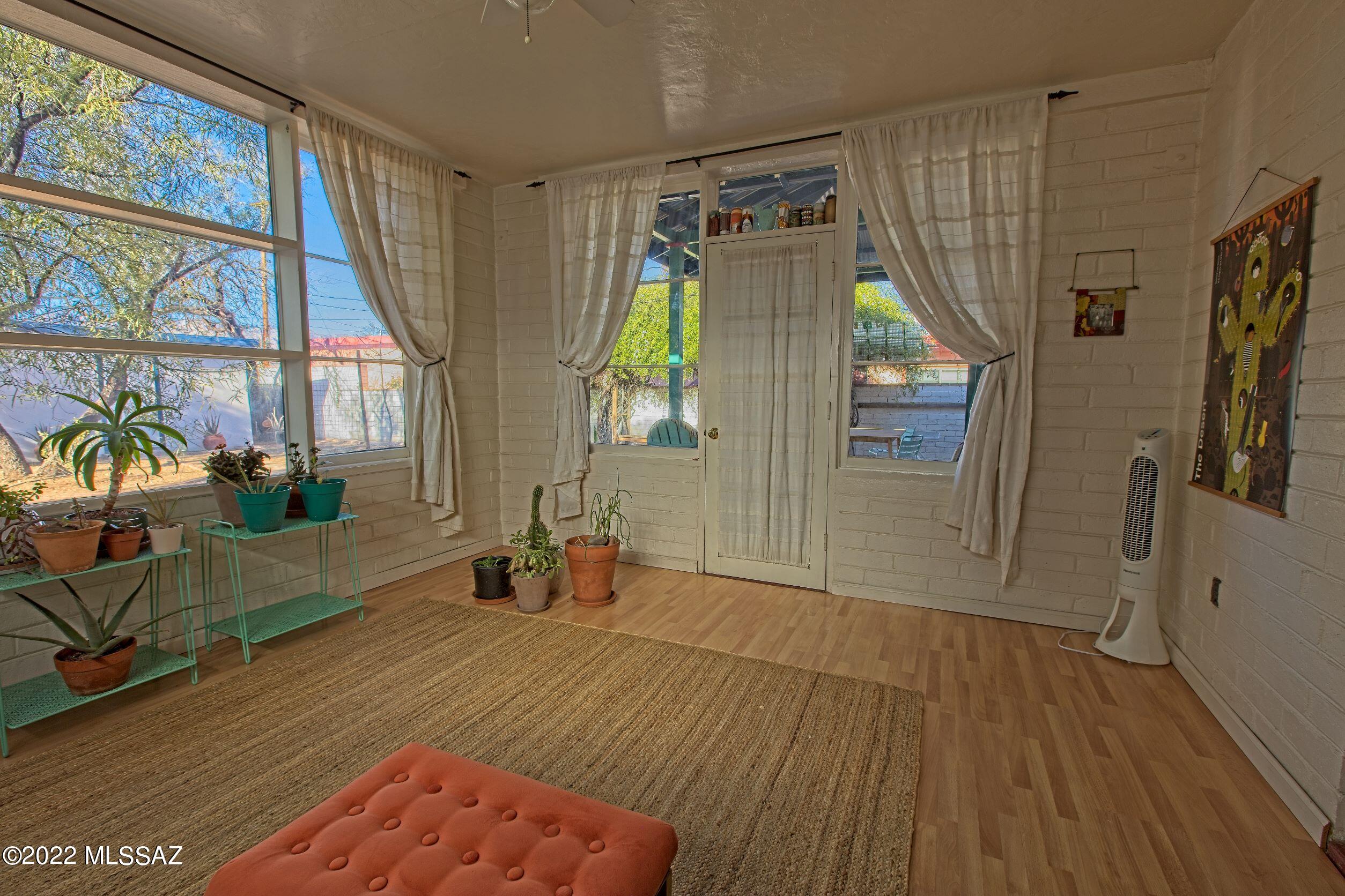 Jefferson Park Addition - Residential