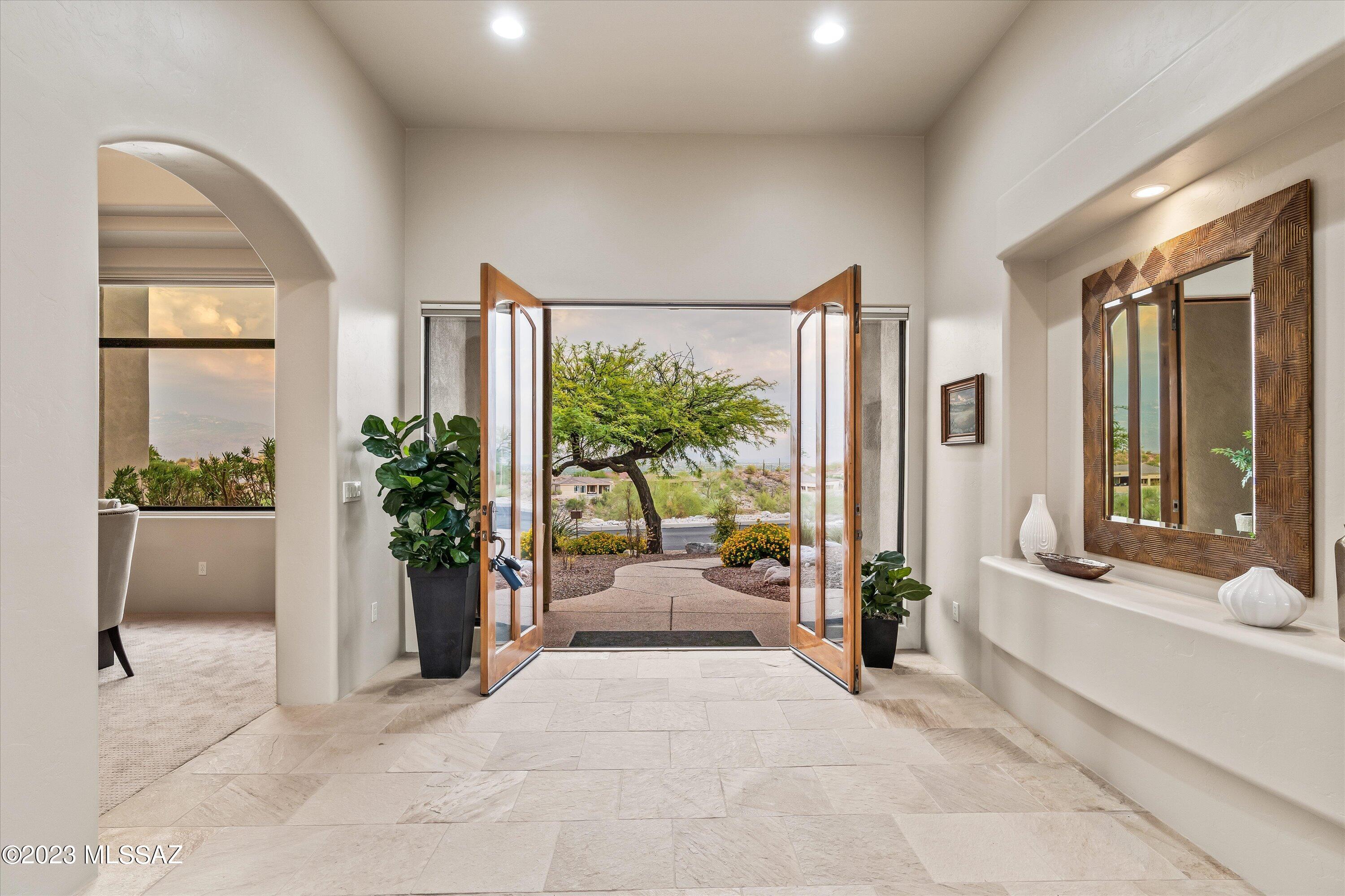 Sabino Mountain (1-290) - Residential