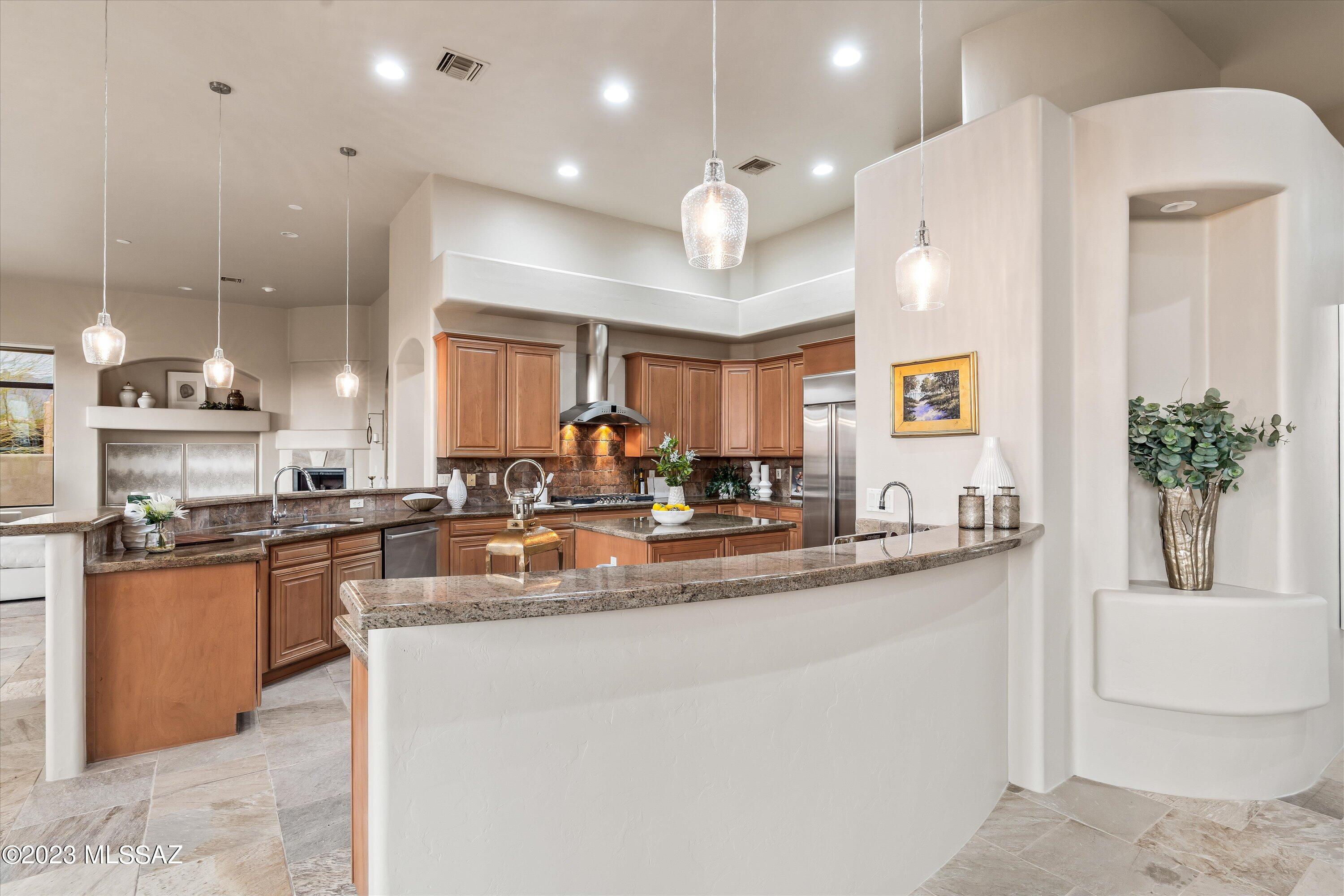 Sabino Mountain (1-290) - Residential